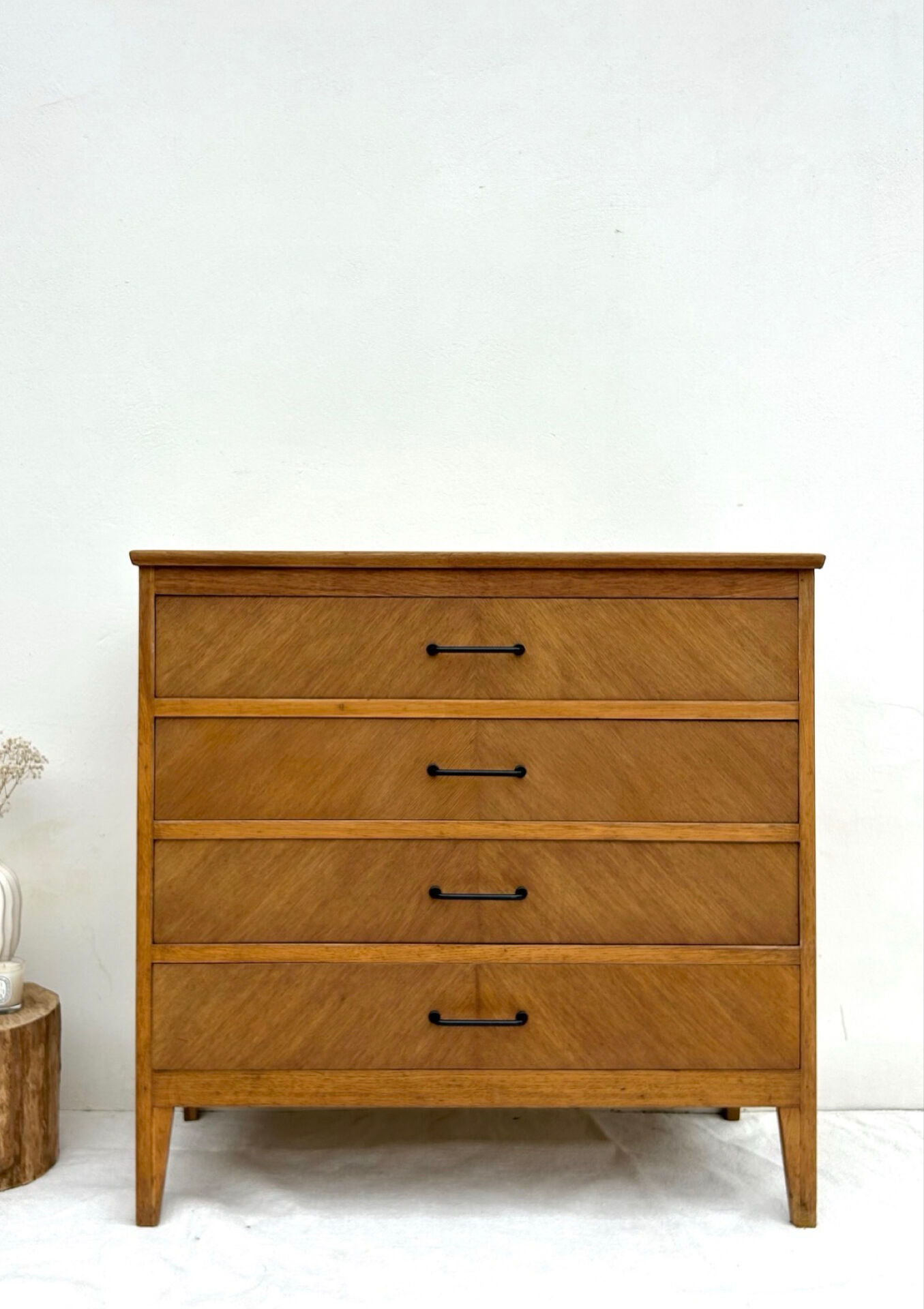 Vintage chest of drawers
