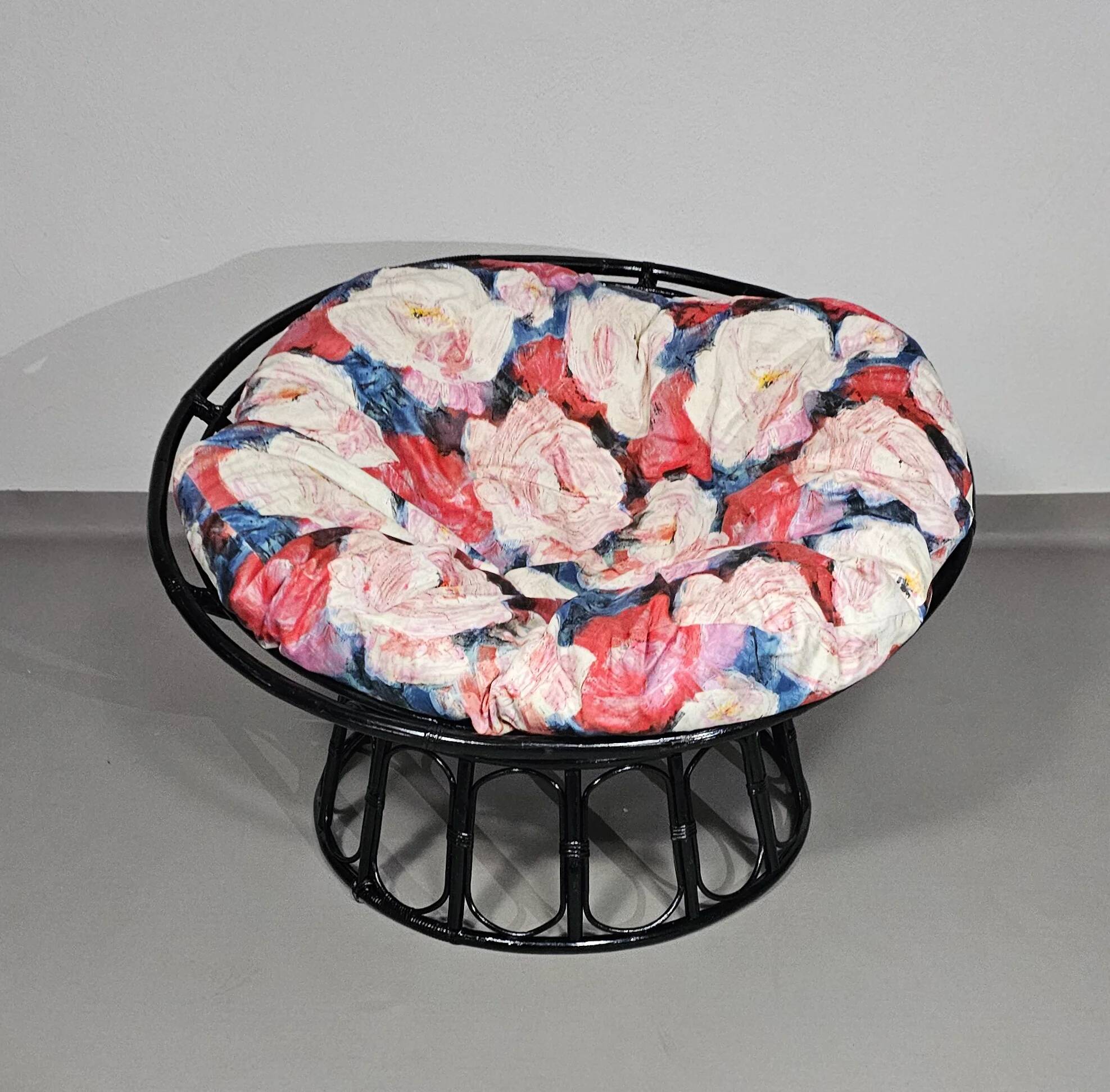 Papasan rattan lounge chair 1970s