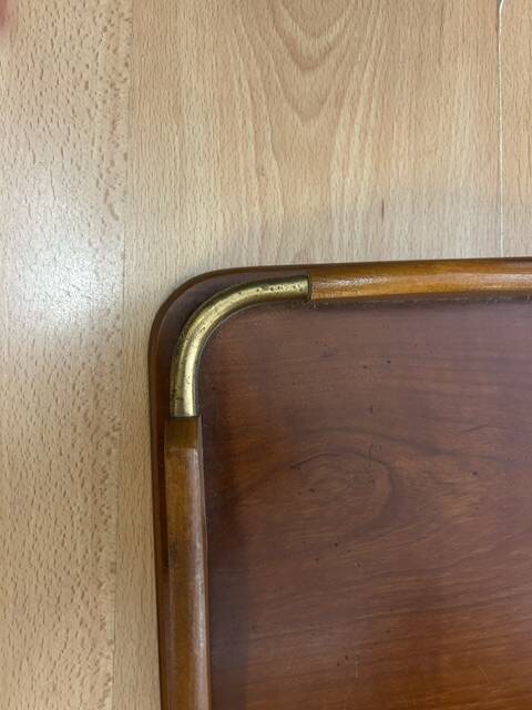 Grand rectangular serving platter in wood and brass from the 1960s