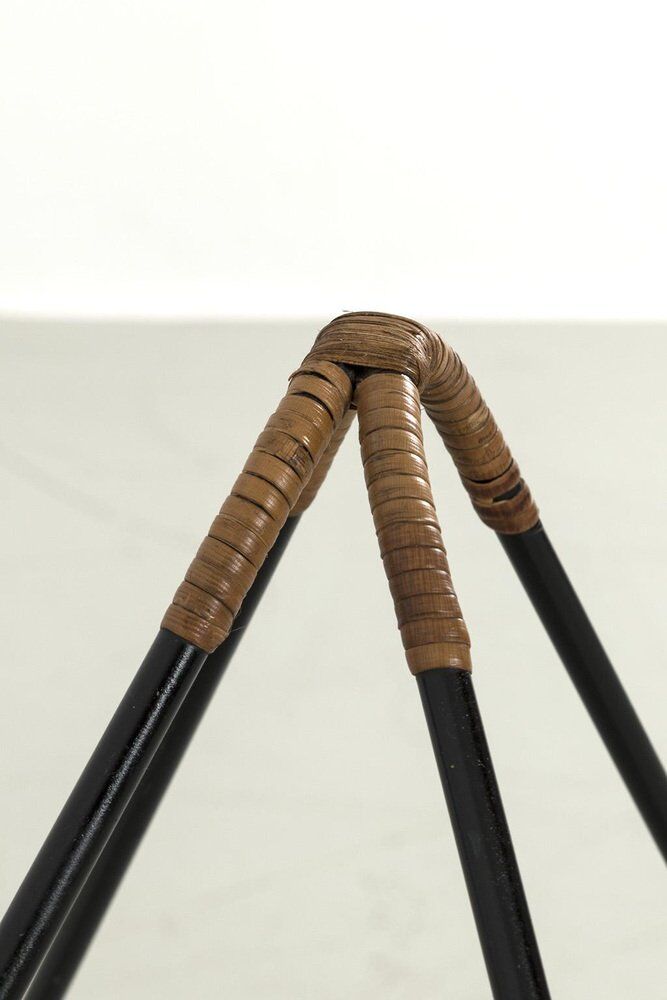 Porte-revues en rotin vintage