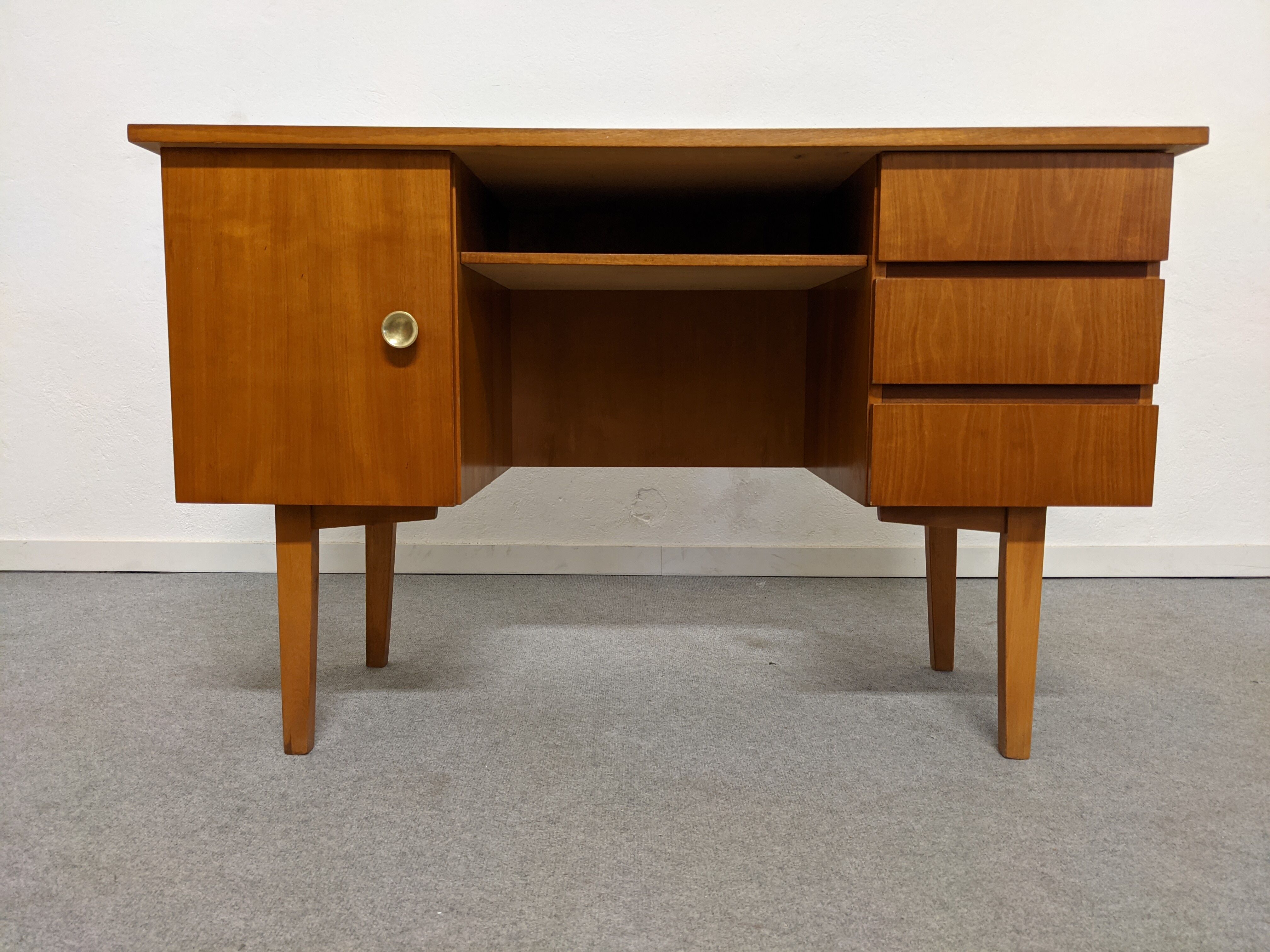Bureau des années 50/60
