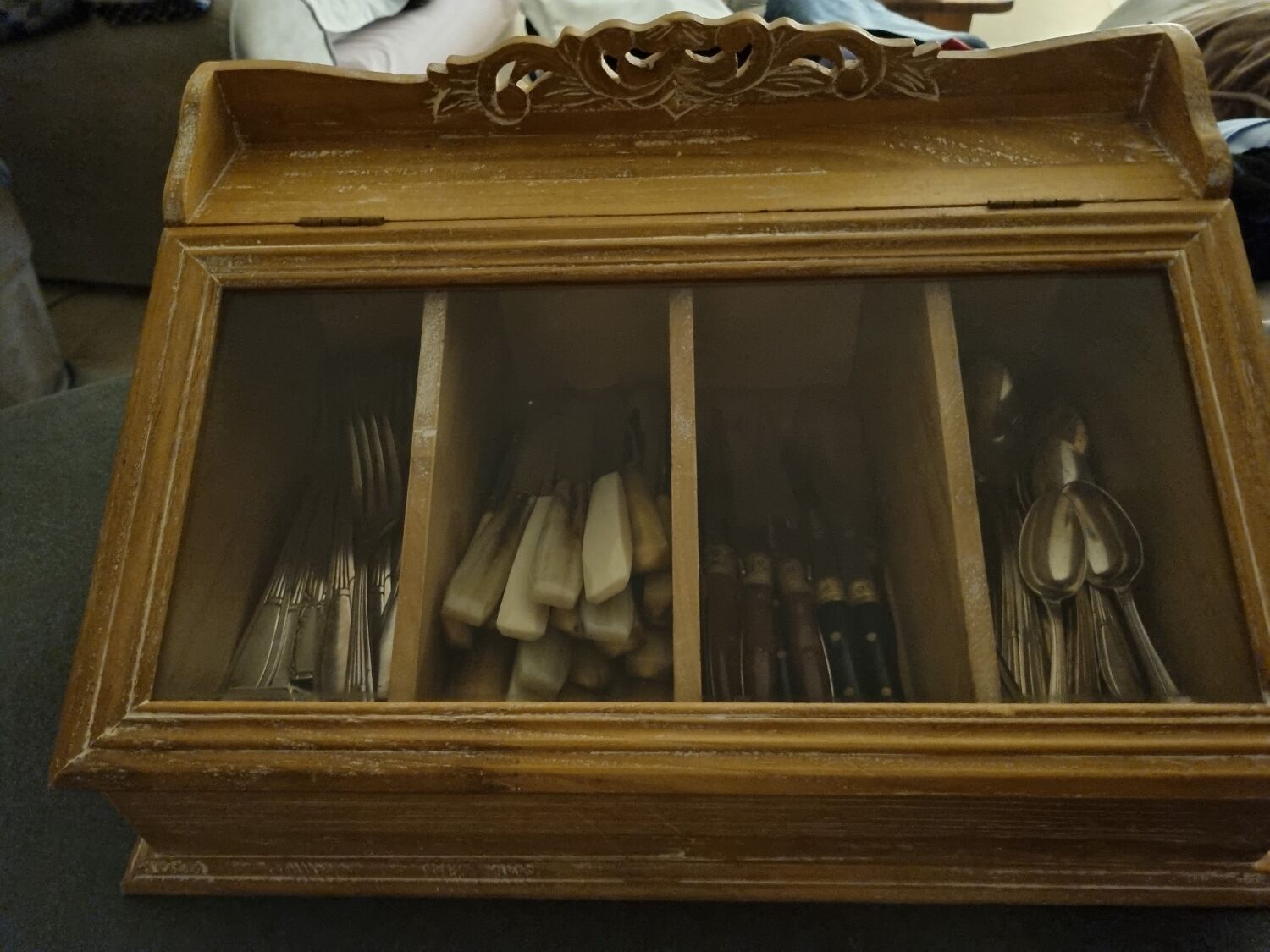 Cutlery rack