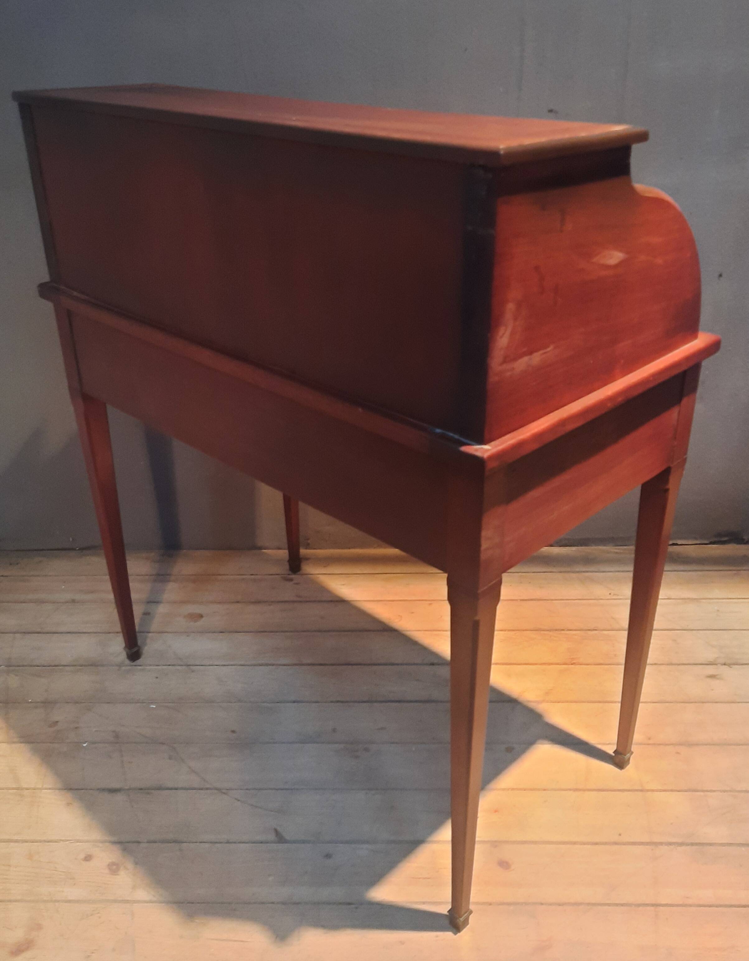 Mahogany roll desk from the 19th century