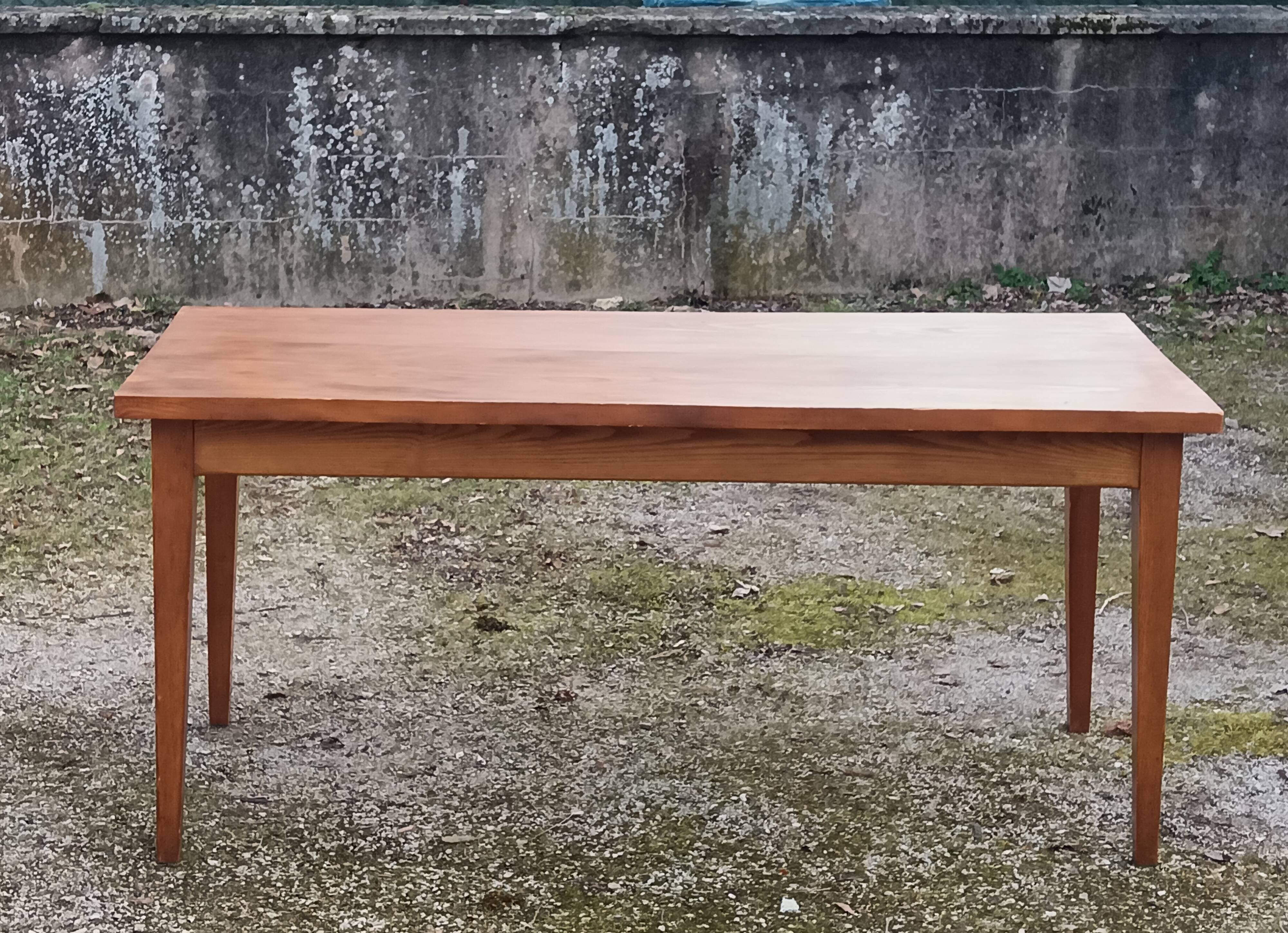 Vintage desk table