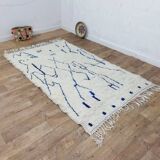 Moroccan Berber rug in cream and blue wool – 250 x 150 cm