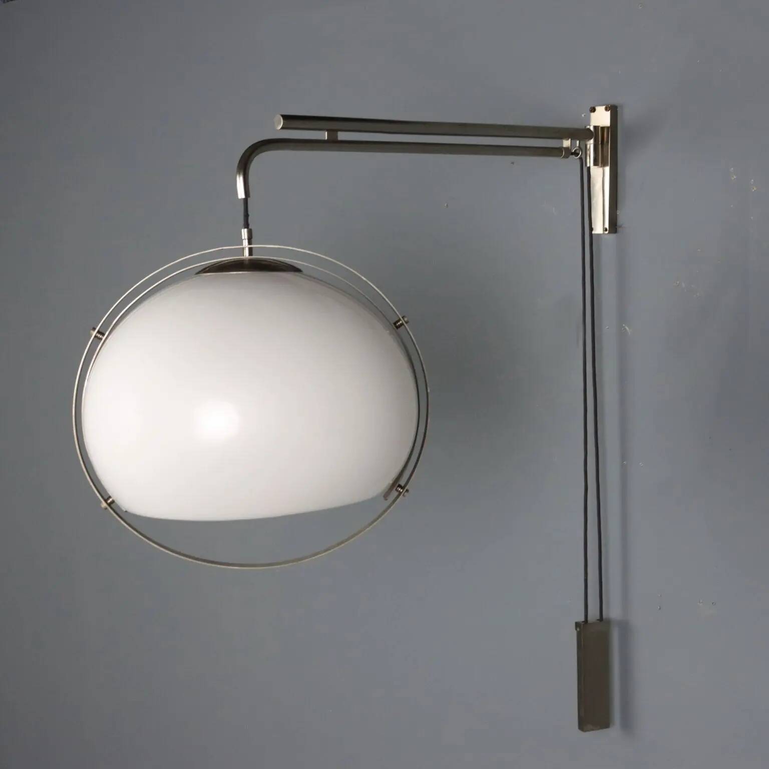 Vintage Space Age wall lamp in methacrylate and metal, 1970s design.