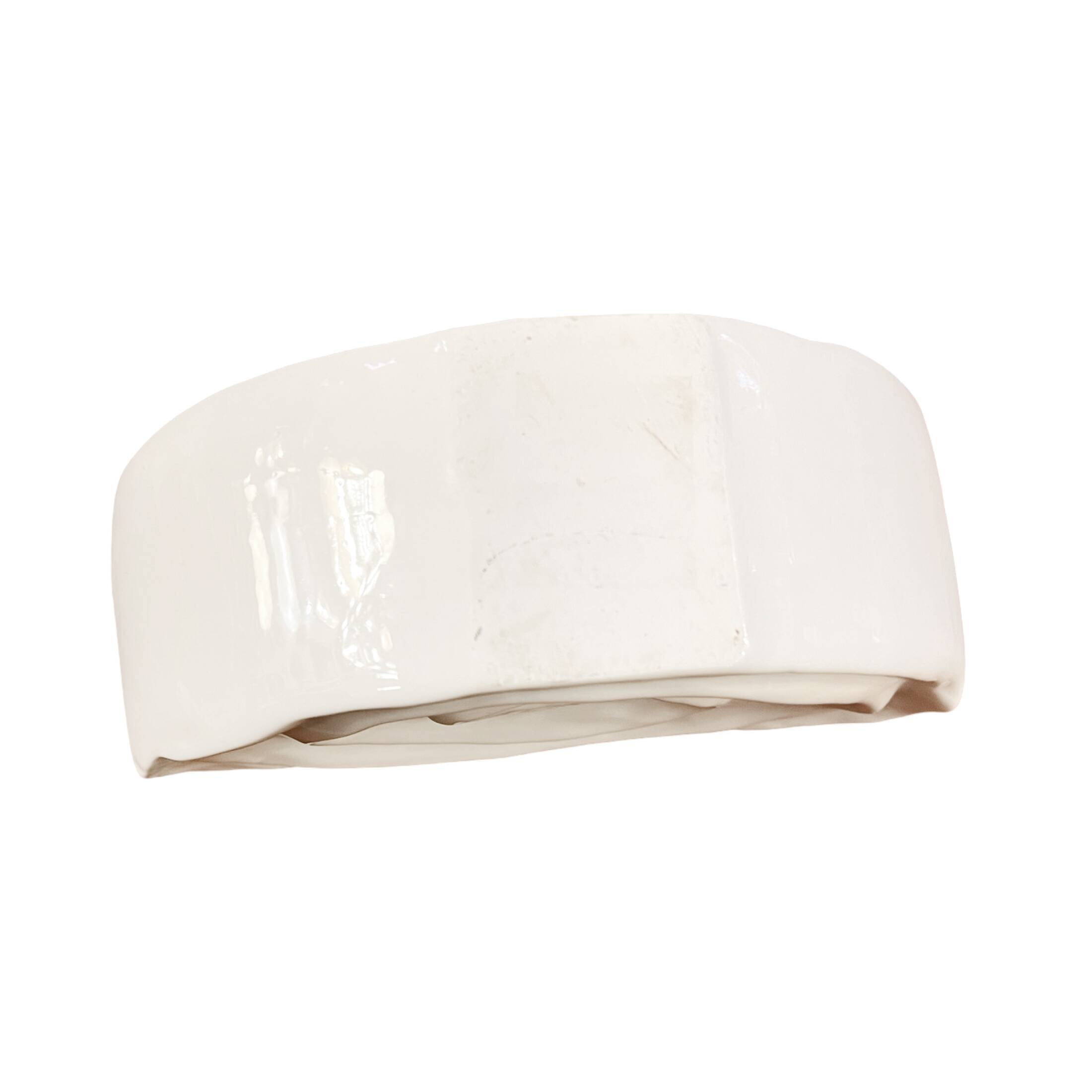 Porcelain, hand-formed Shell vase, Sandra Rich, Germany, 1990s.