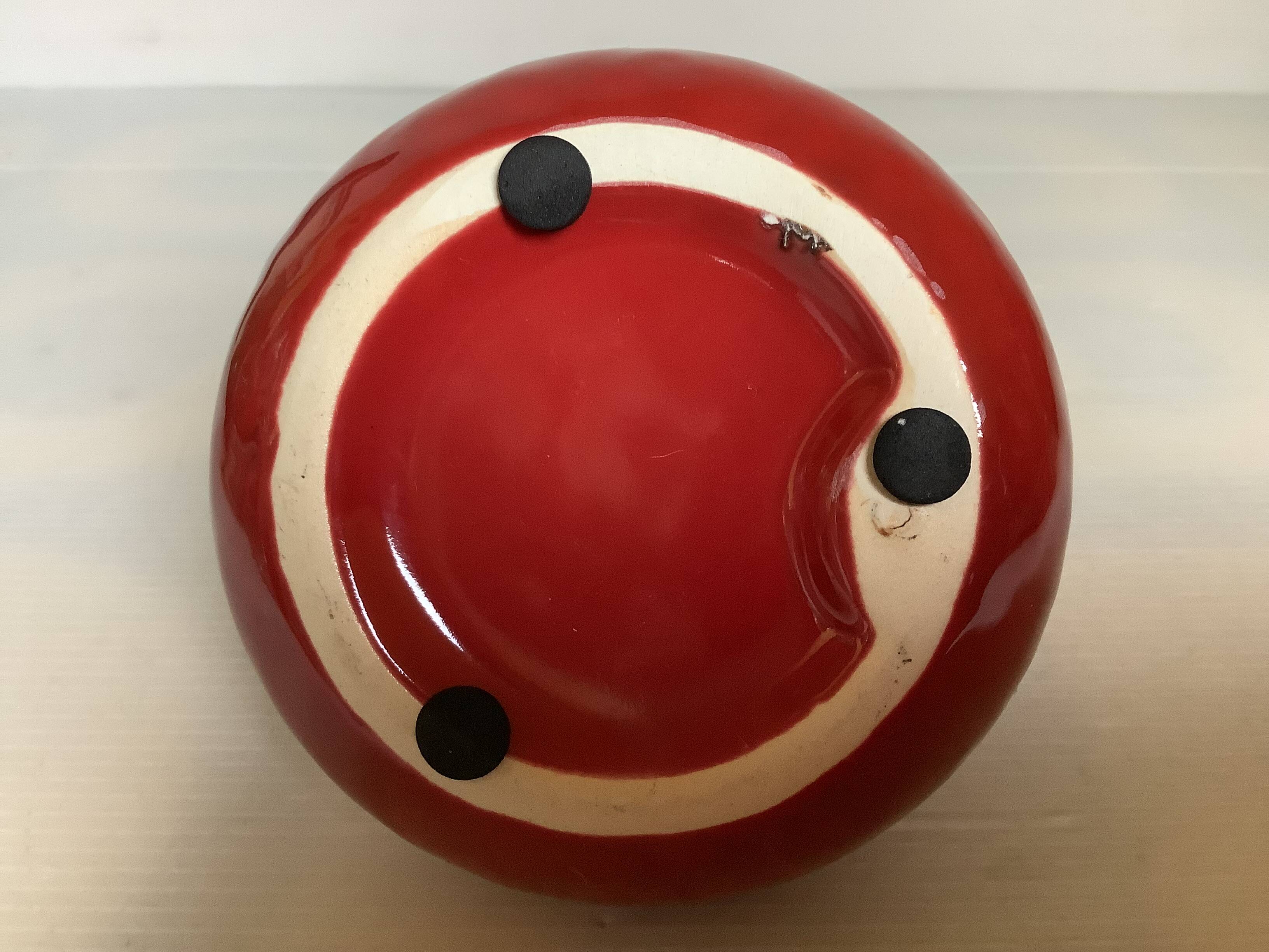 Small red vase in Ruelland style