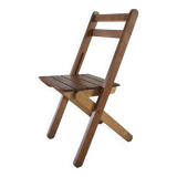 Folding chairs "by the wood fire"