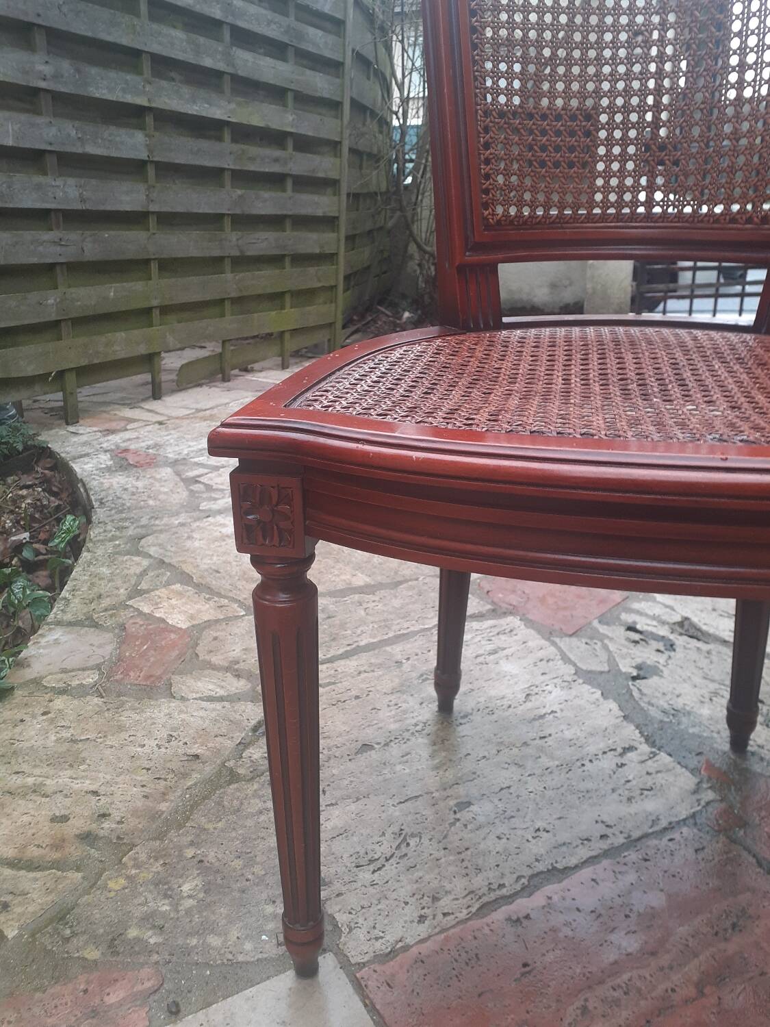 Cannes chair in carved wood, Louis XVI style