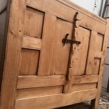 Old pantry in Pitch pine - early 20th century