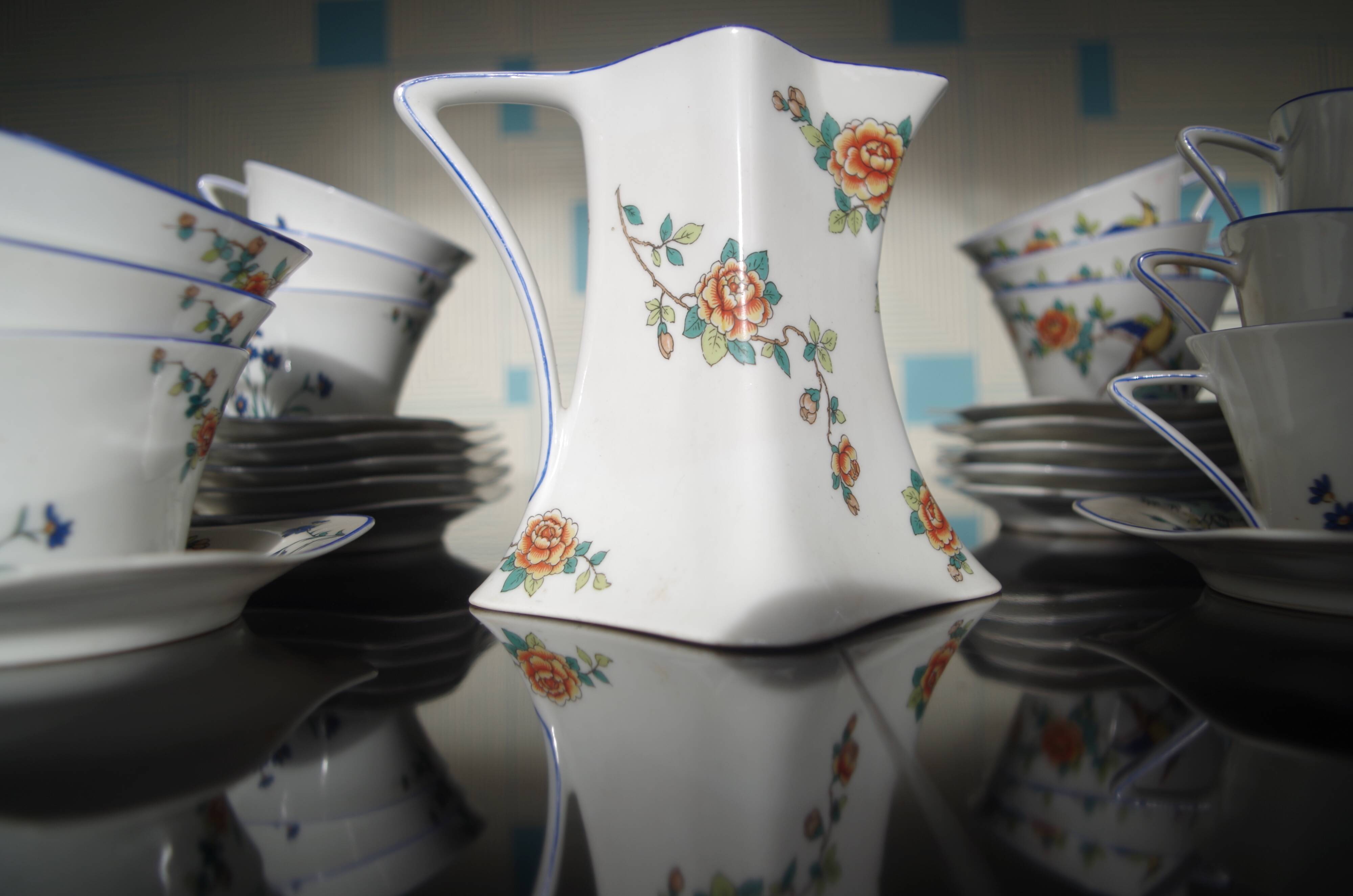 Limoges A. Lanternier porcelain tea service