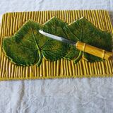 Very pretty cheese platter or trivet from Vallauris in very good condition