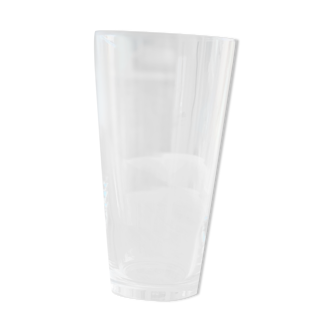 Glass vase
