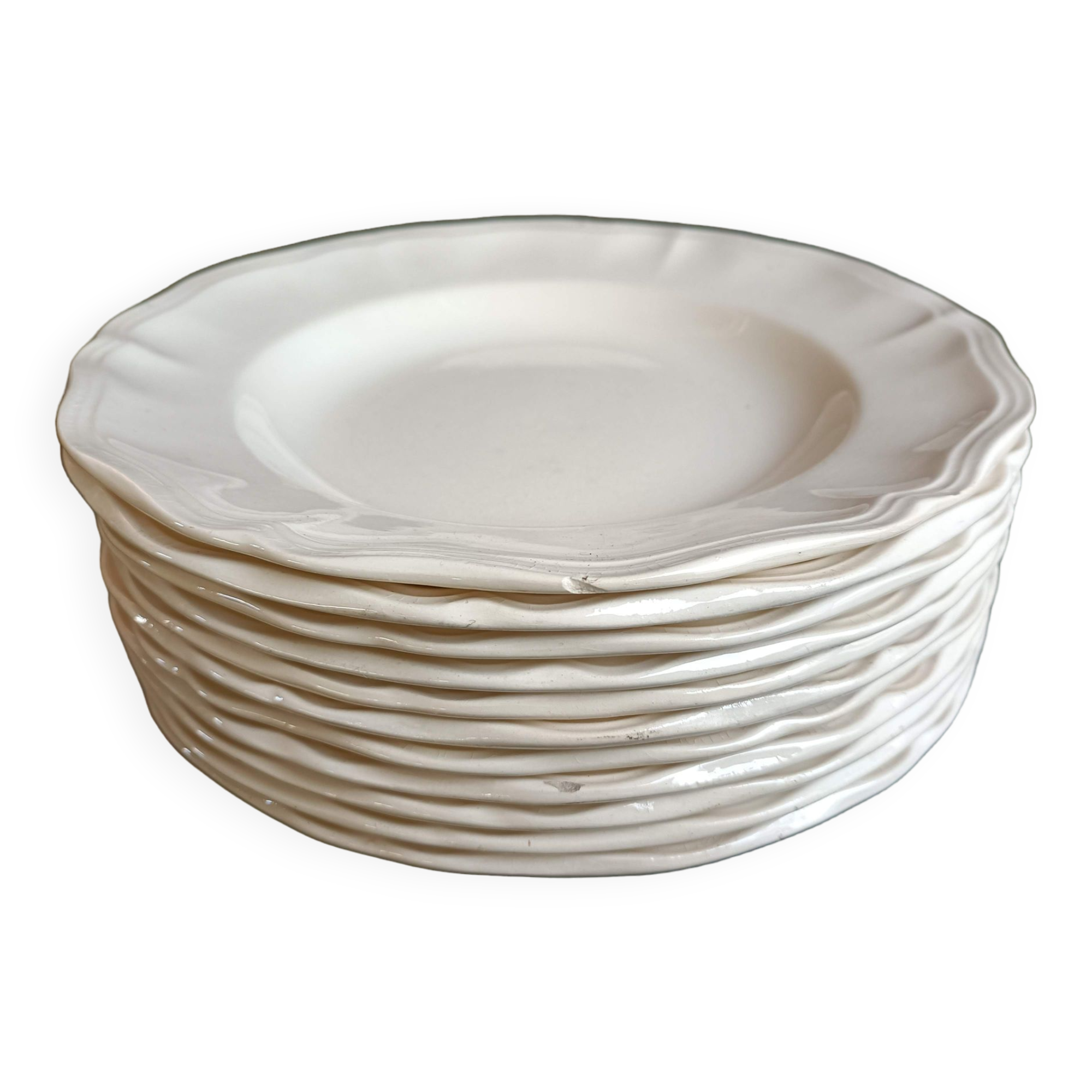 Set of 11 hollow plates of Sarreguemines, ivory color
