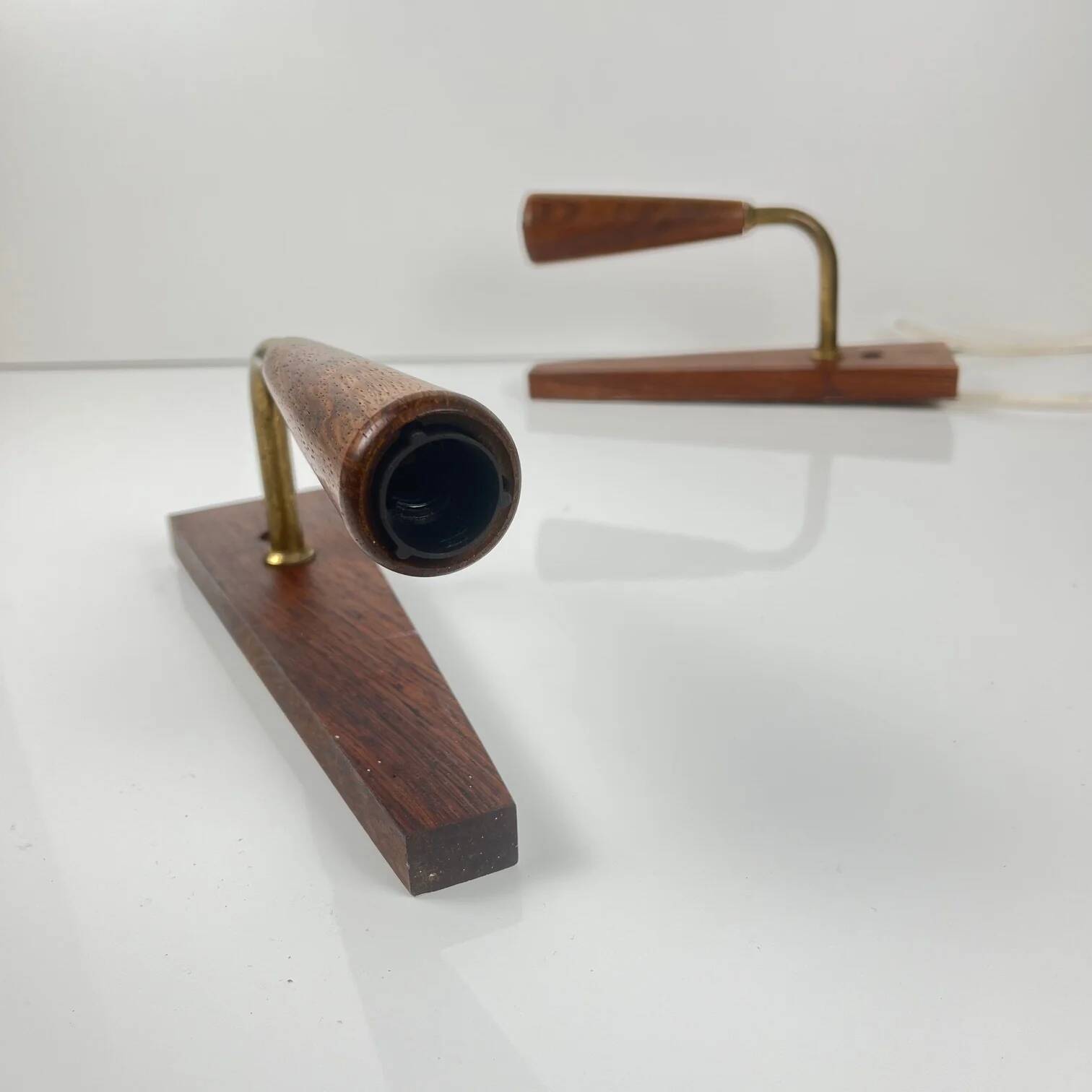 Pair of Danish wall lights in rosewood, 1960s/70s.