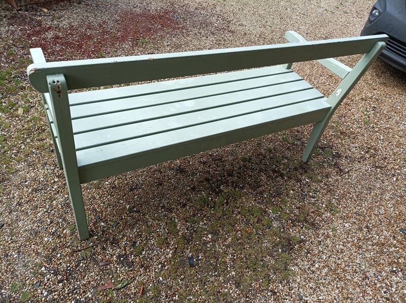 Veranda garden bench in patinated almond green solid wood