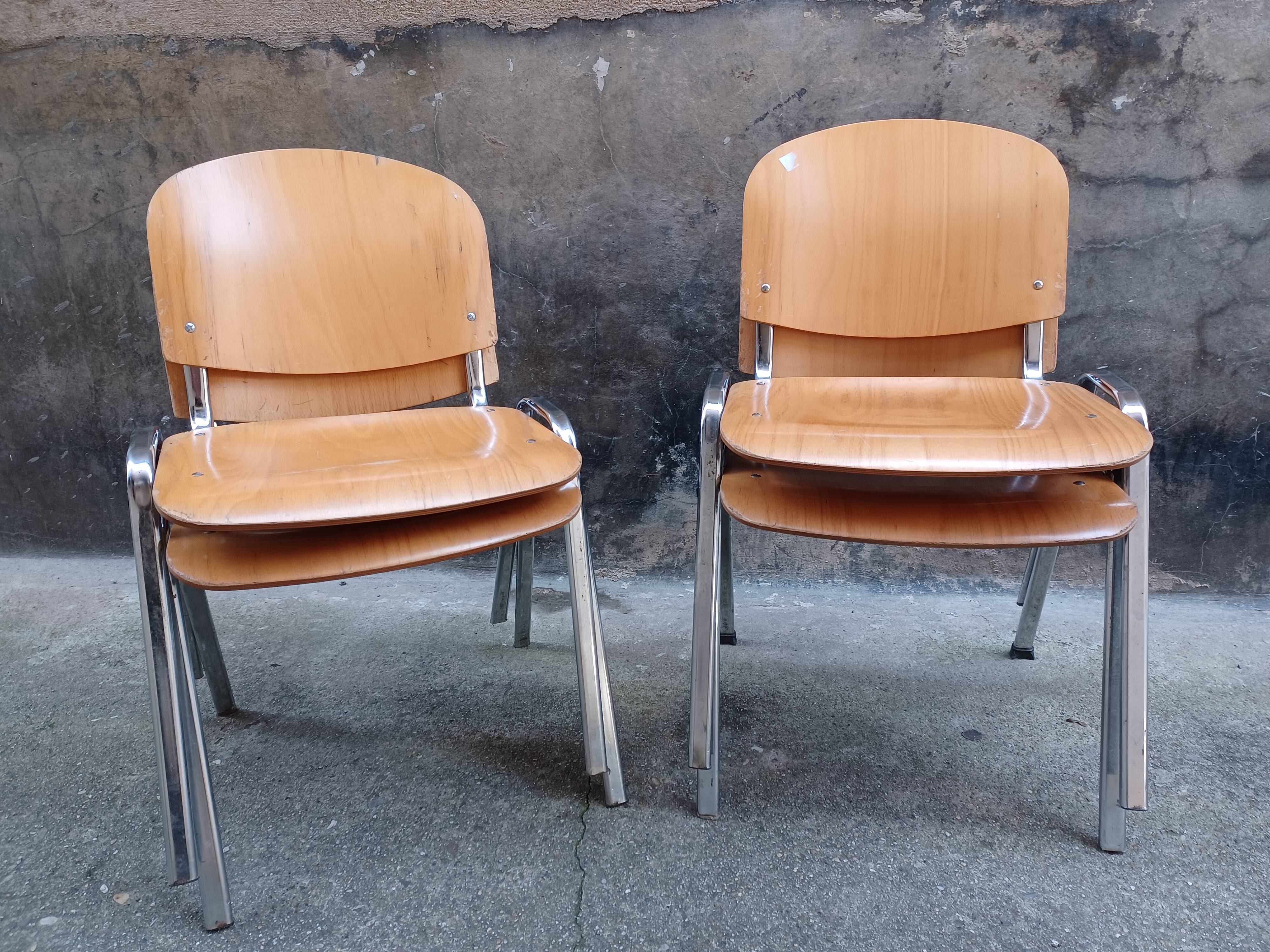 Serie de 4 chaises,  design 80's