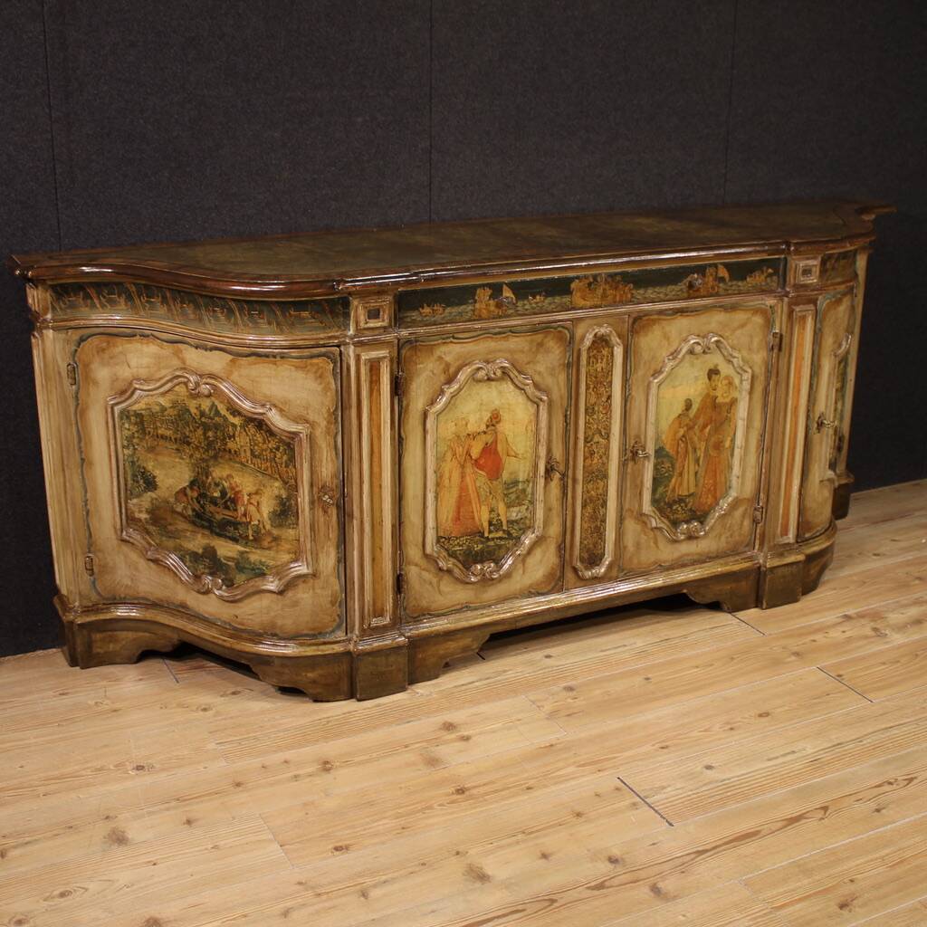 Great lacquered and painted Venetian sideboard from the 20th century