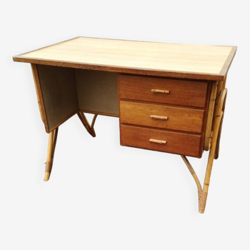 Bureau ancien en rotin