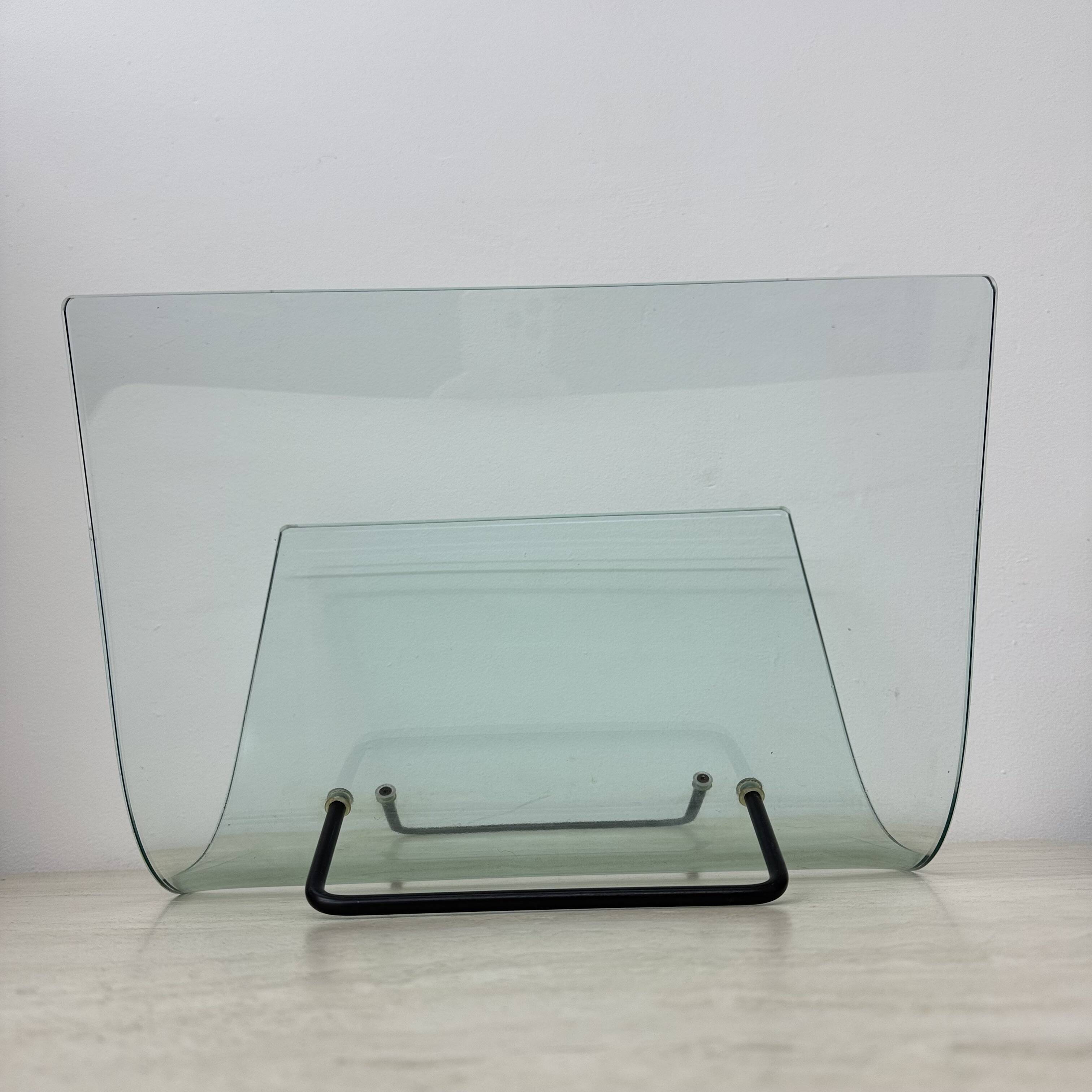 Post modern Fiam Italy curved glass magazine rack , 1980’s