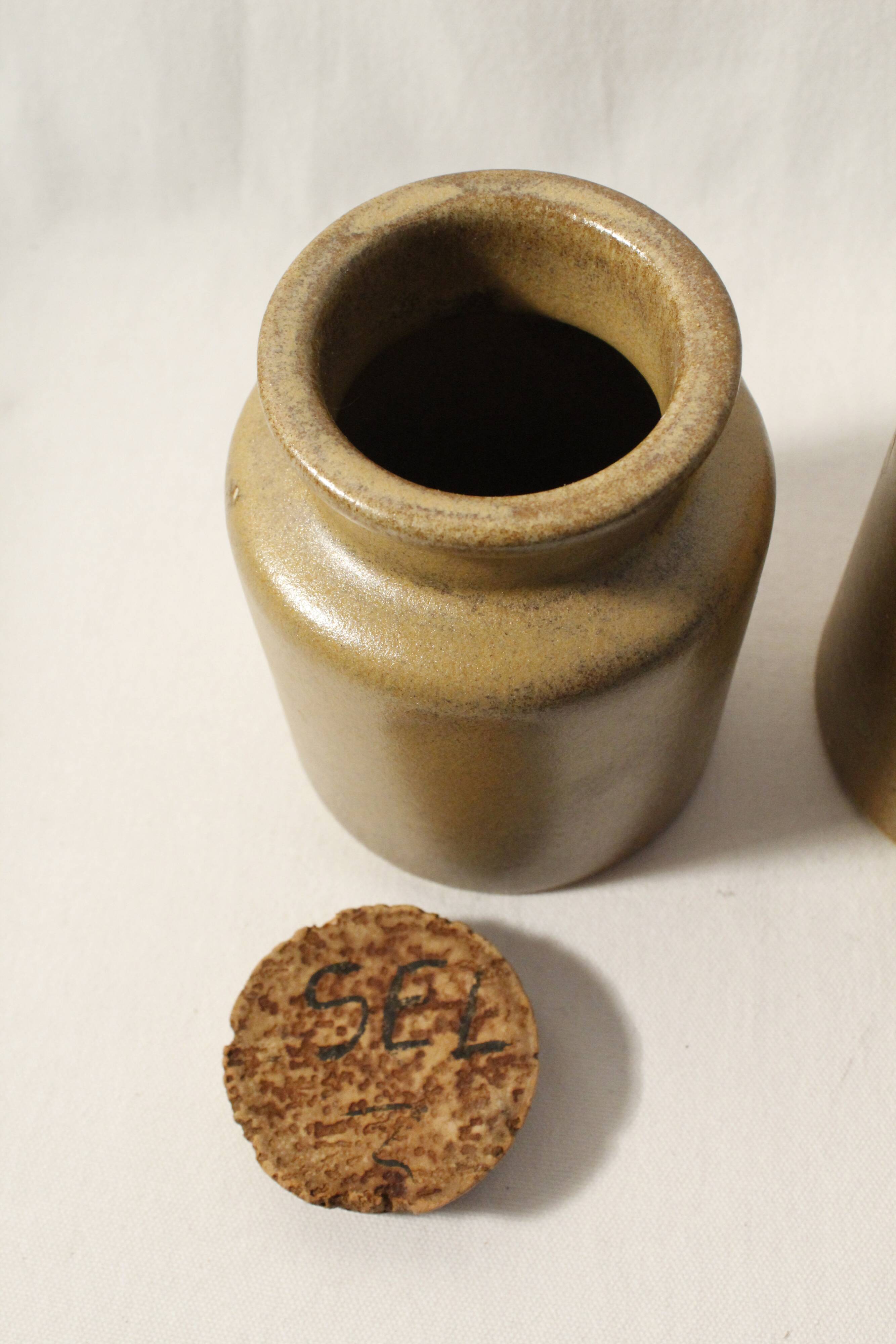 Set of 2 vintage mustard pots in brown glazed stoneware
