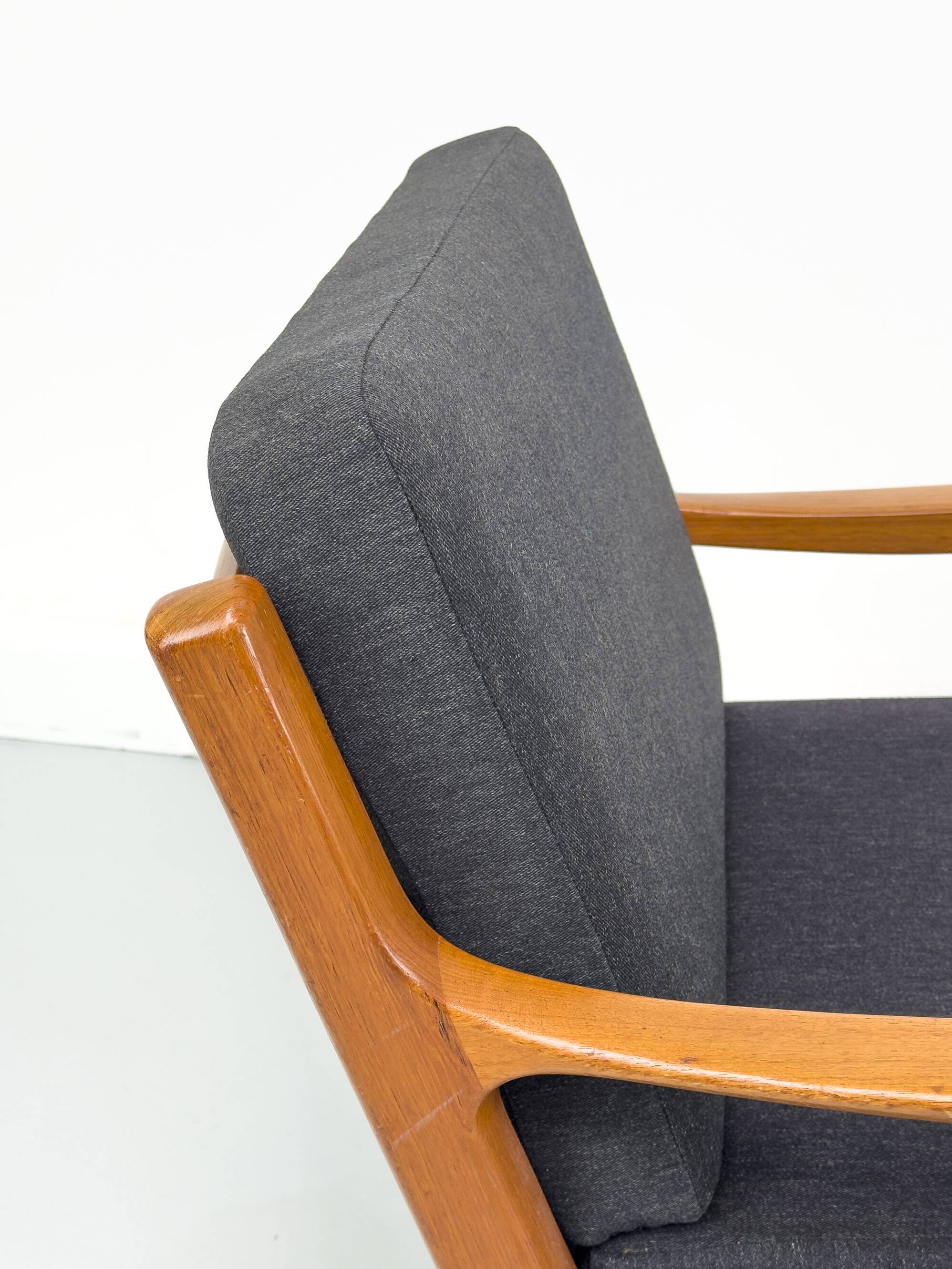 Senator Lounge Chair and Ottoman in Teak and Wool by Ole Wanscher for P. Je