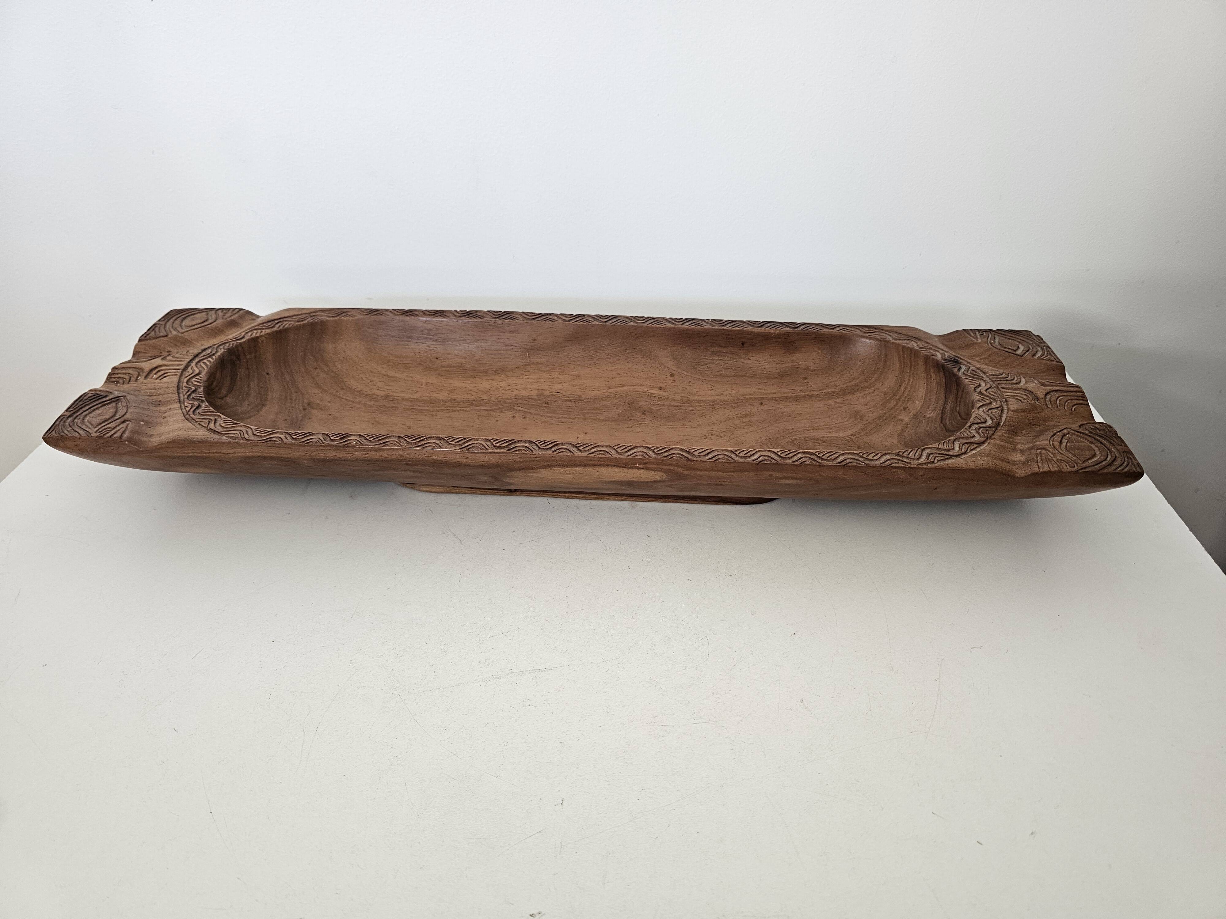 Large Umete wooden dish Miro - French Polynesia Marquesas Islands - 50s