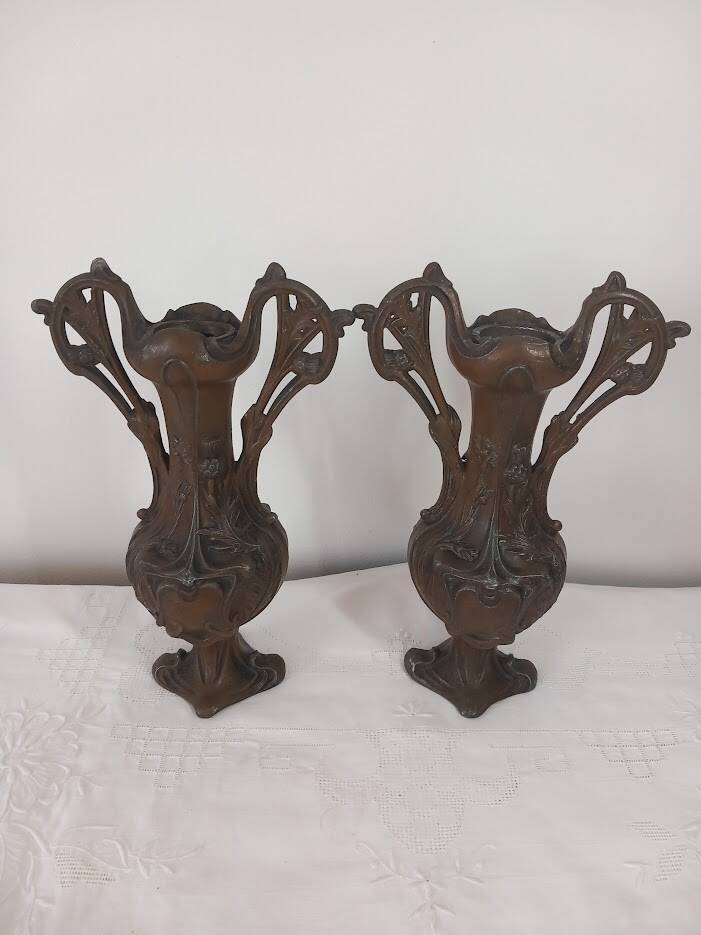 Art Nouveau casserole dishes