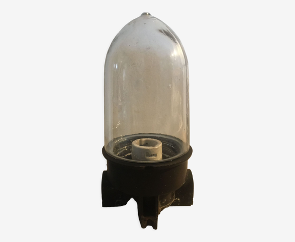 Lampe de cour ou d'usine en bakélite avec son verre obus