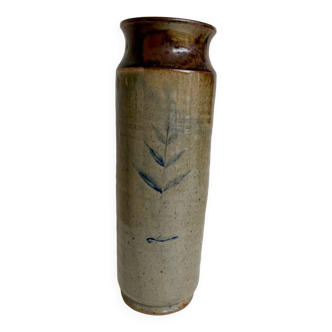 Ceramic vase