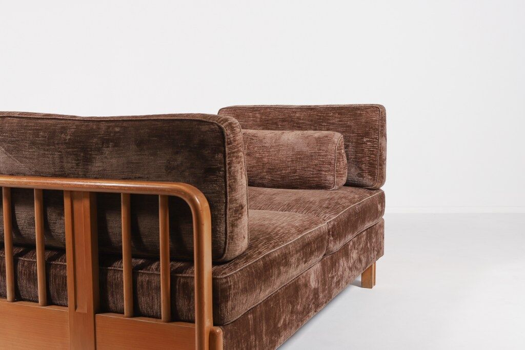 Mid-century Italian modern day bed, 1950