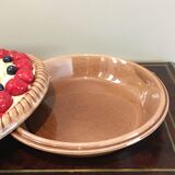 Pie dish with lid