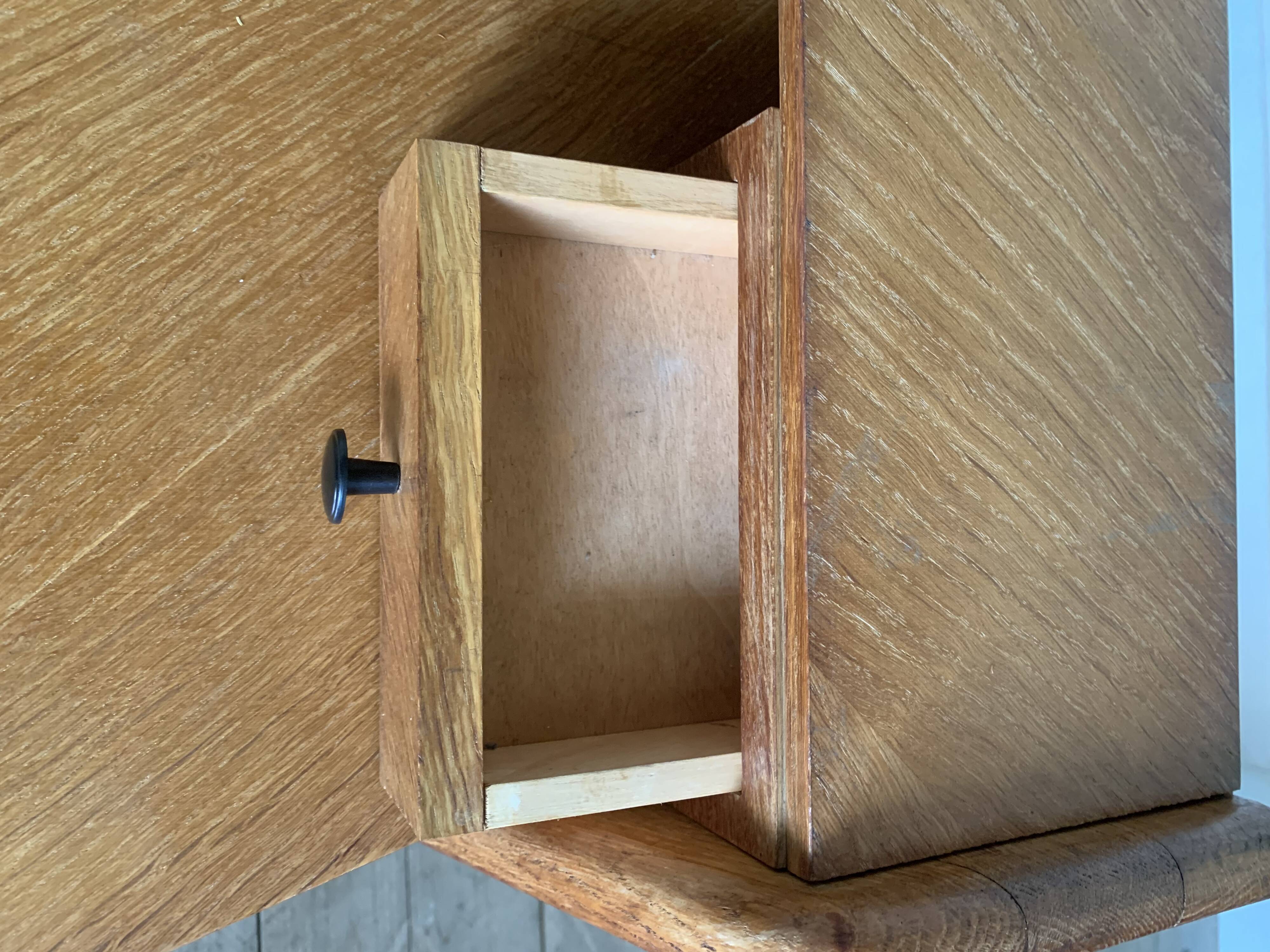 Foot oak writing desk