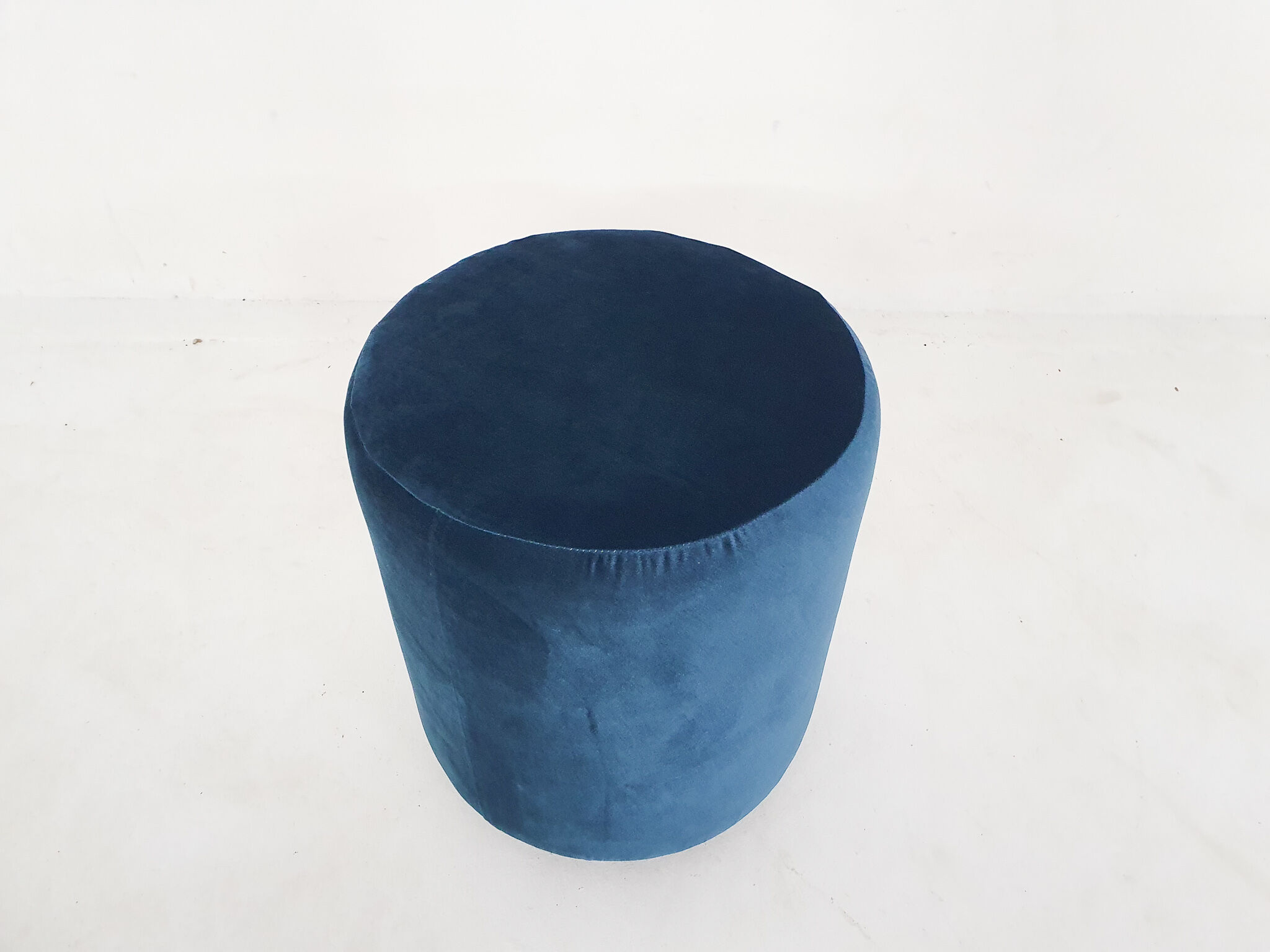 Pouf en velours, modèle « Bob » de Johanson Design, Suède
