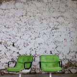 Pair of executive armchairs by Charles Pollock for Knoll