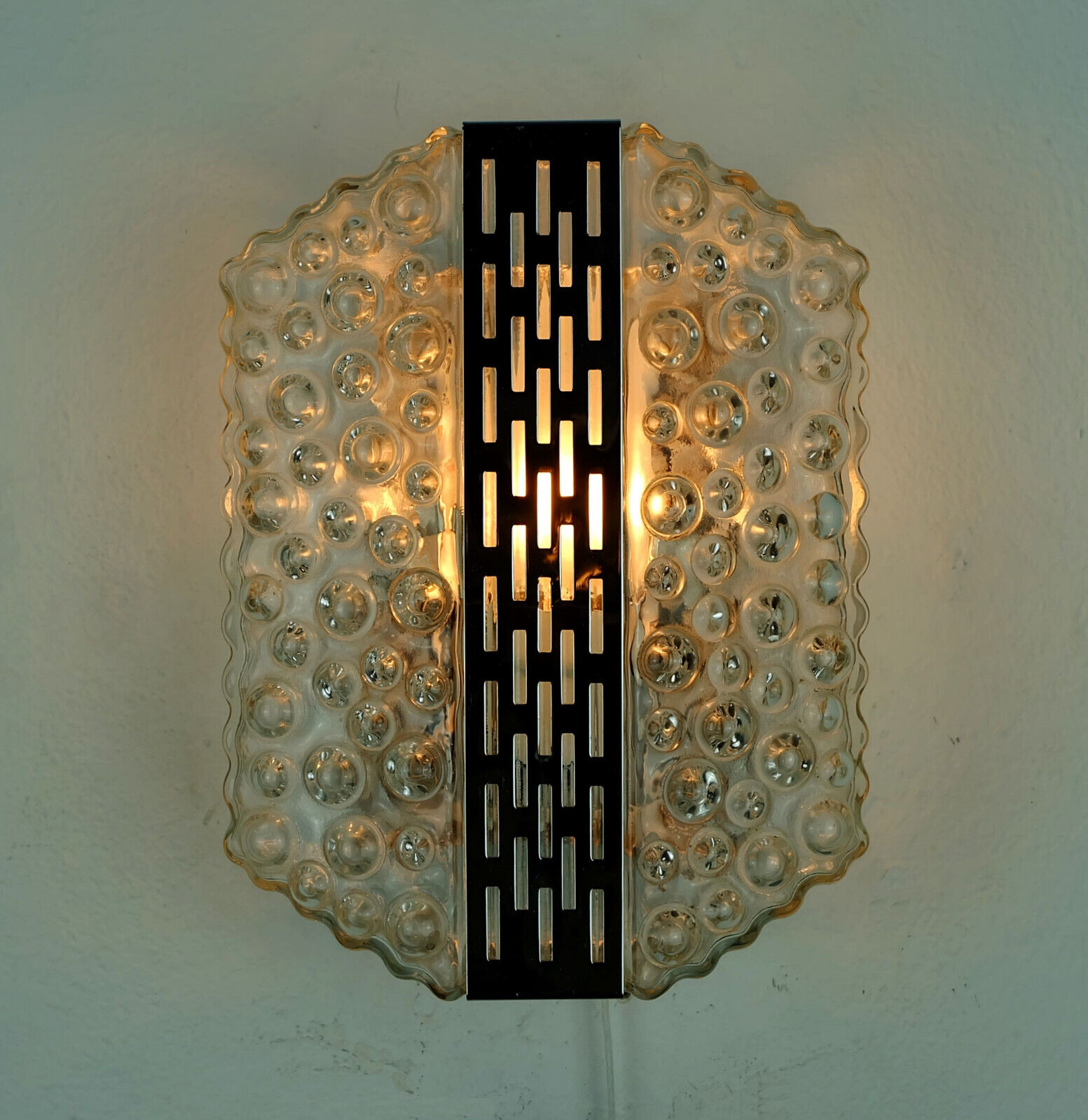 Applique en verre et chrome 1960/70