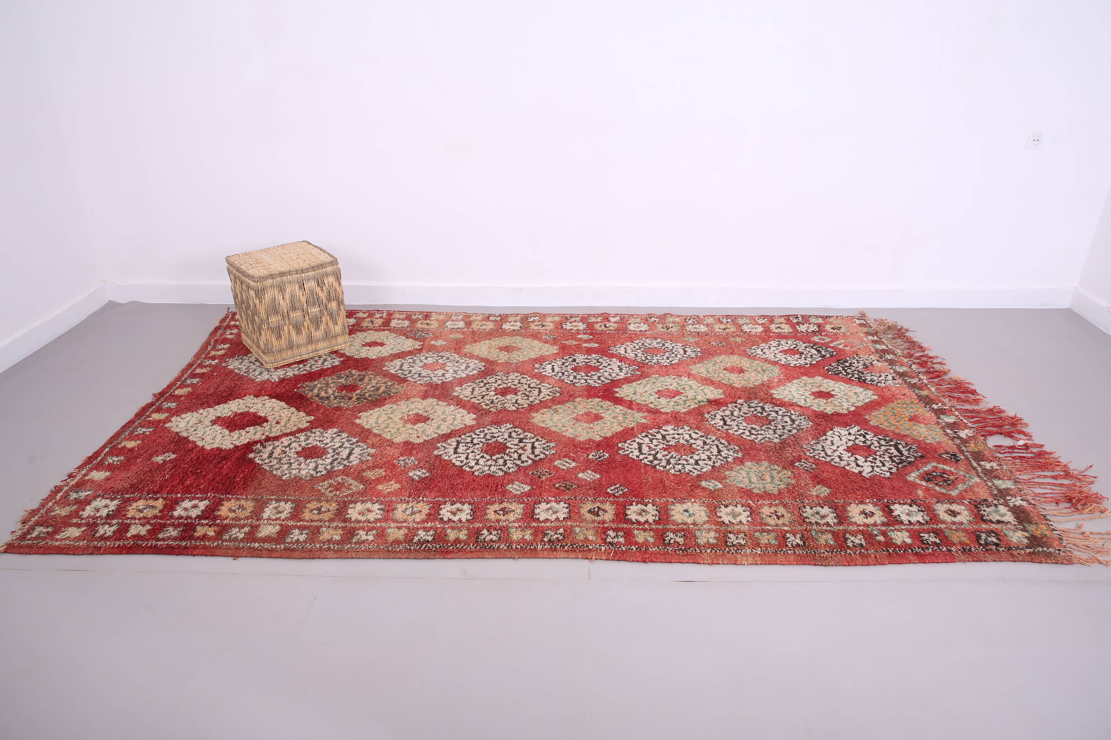 Vintage Moroccan Rug 179 x 305 cm - Berber Handmade Rug - Old Moroccan Rug