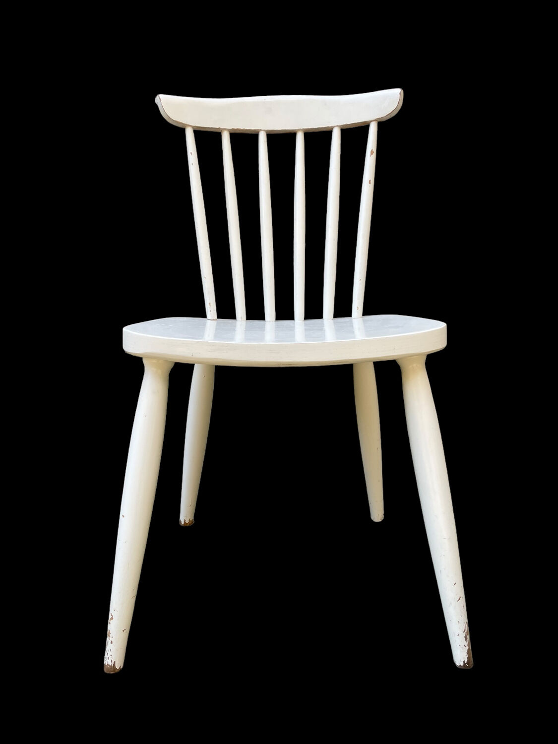 Series of 4 vintage solid wood chairs Scandinavian style