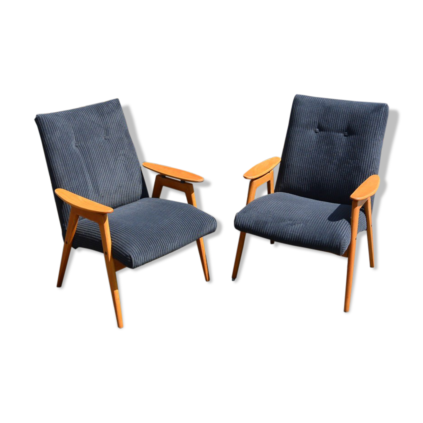 Paire de fauteuils de Jaroslav Šmídek