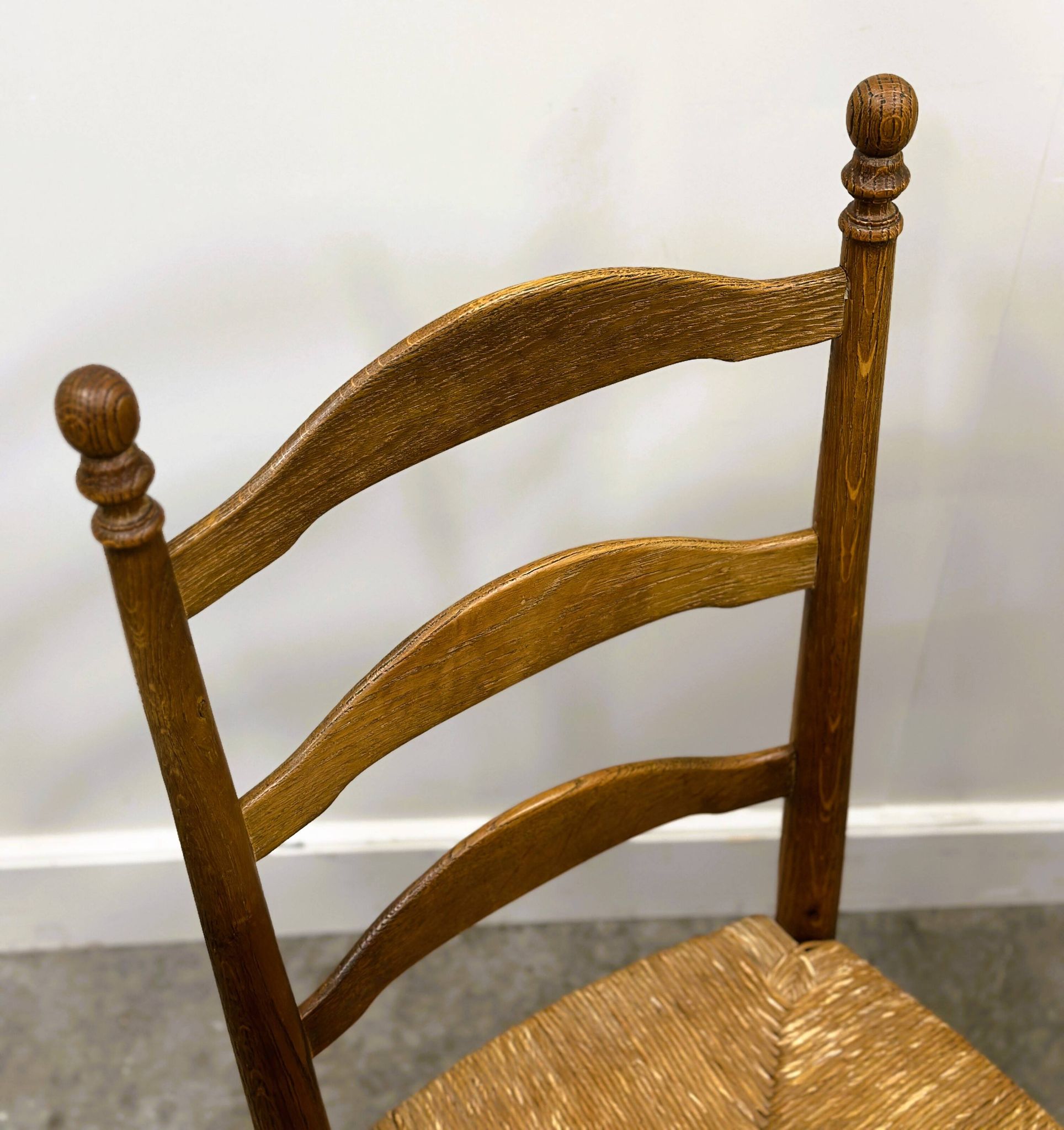 Set of 6 French Elegant Oak Farmhouse Country Dining Chairs wit Rush Seatin