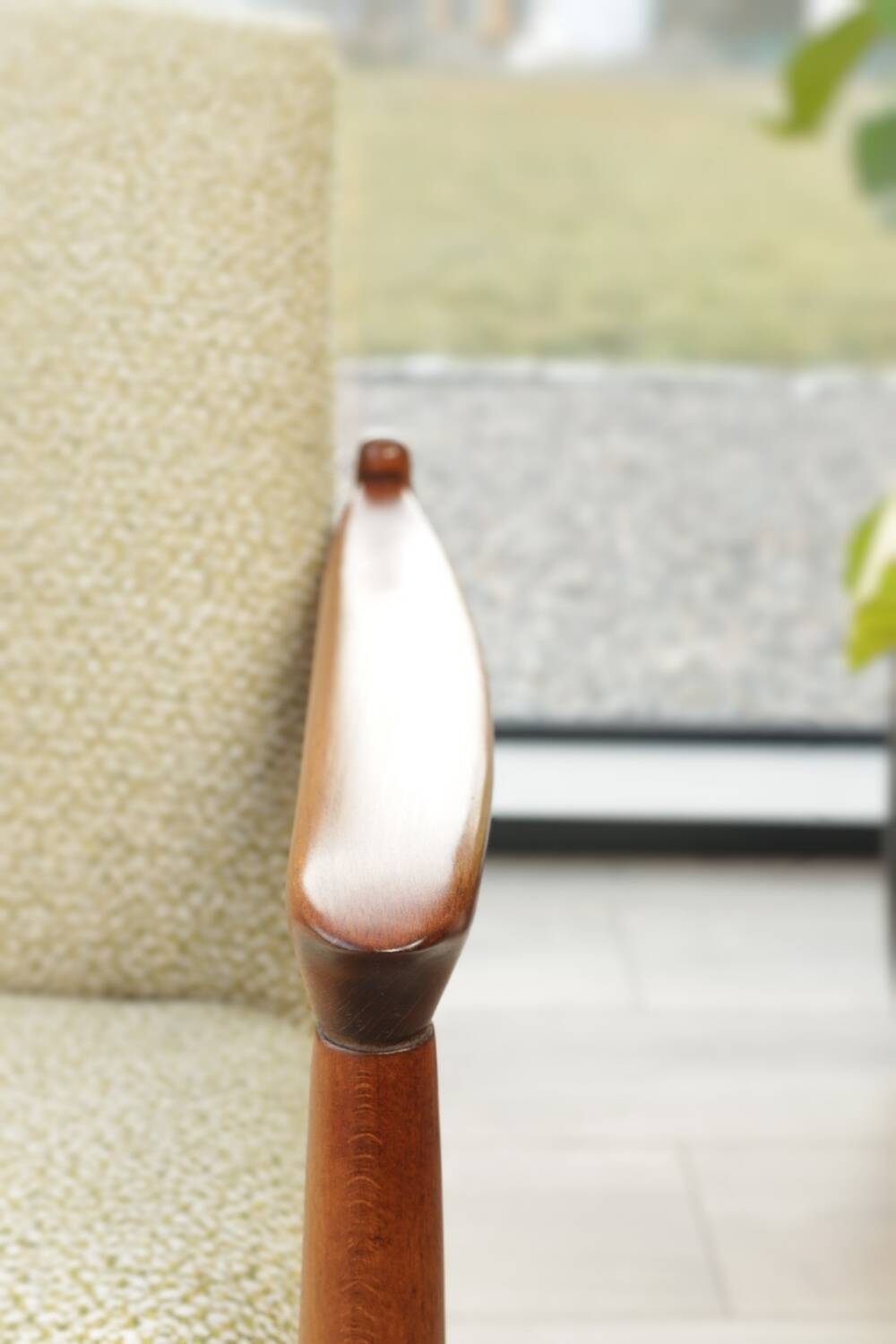 Vintage armchair with a green nebula design by E. Homa, 1970.