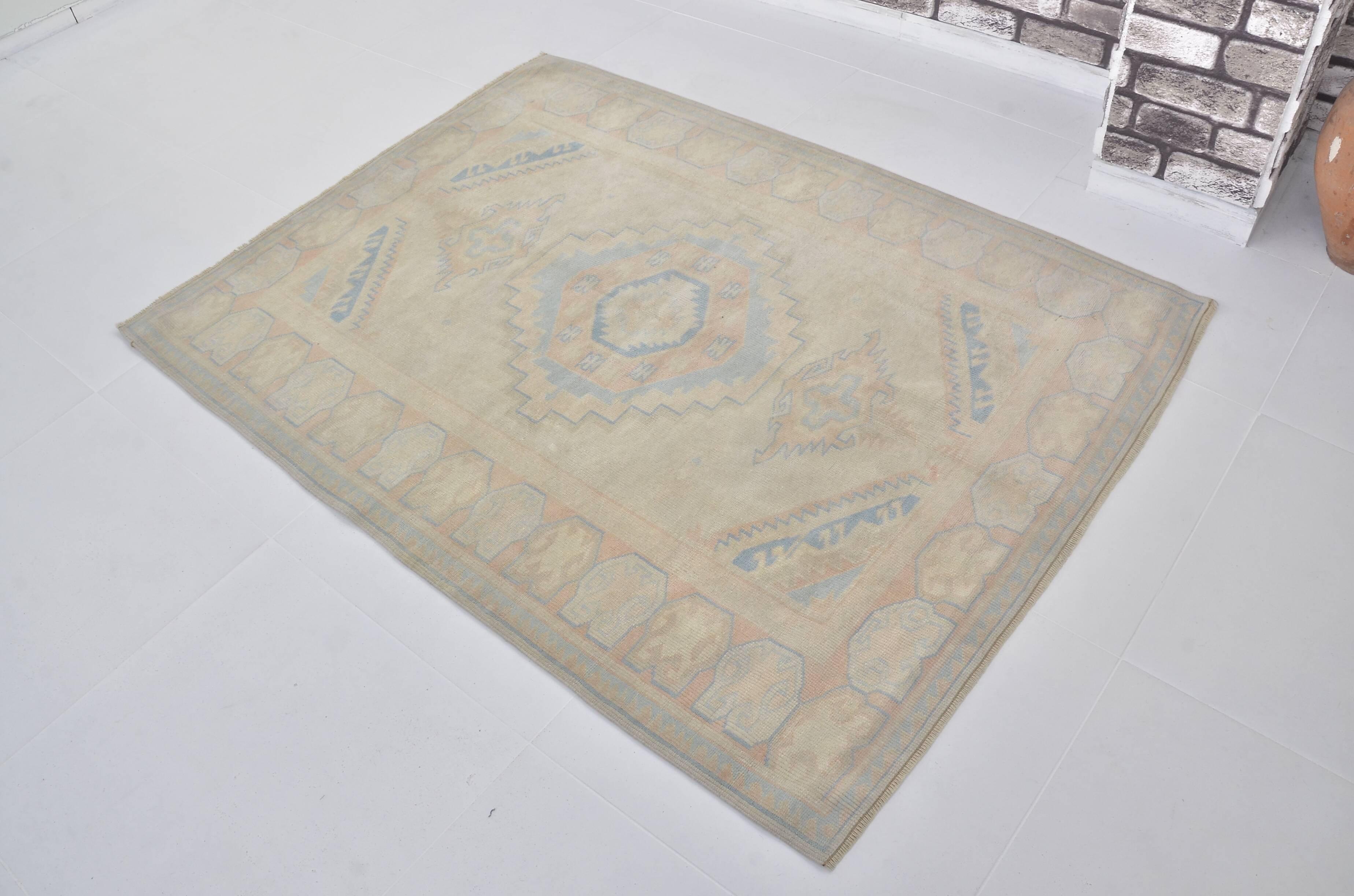 Oushak Vintage Turkish Wool Carpet sku 1150