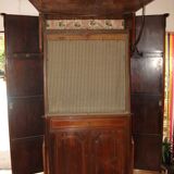 Armoire bonnetière transformable 1872 par Guiraud à Lyon