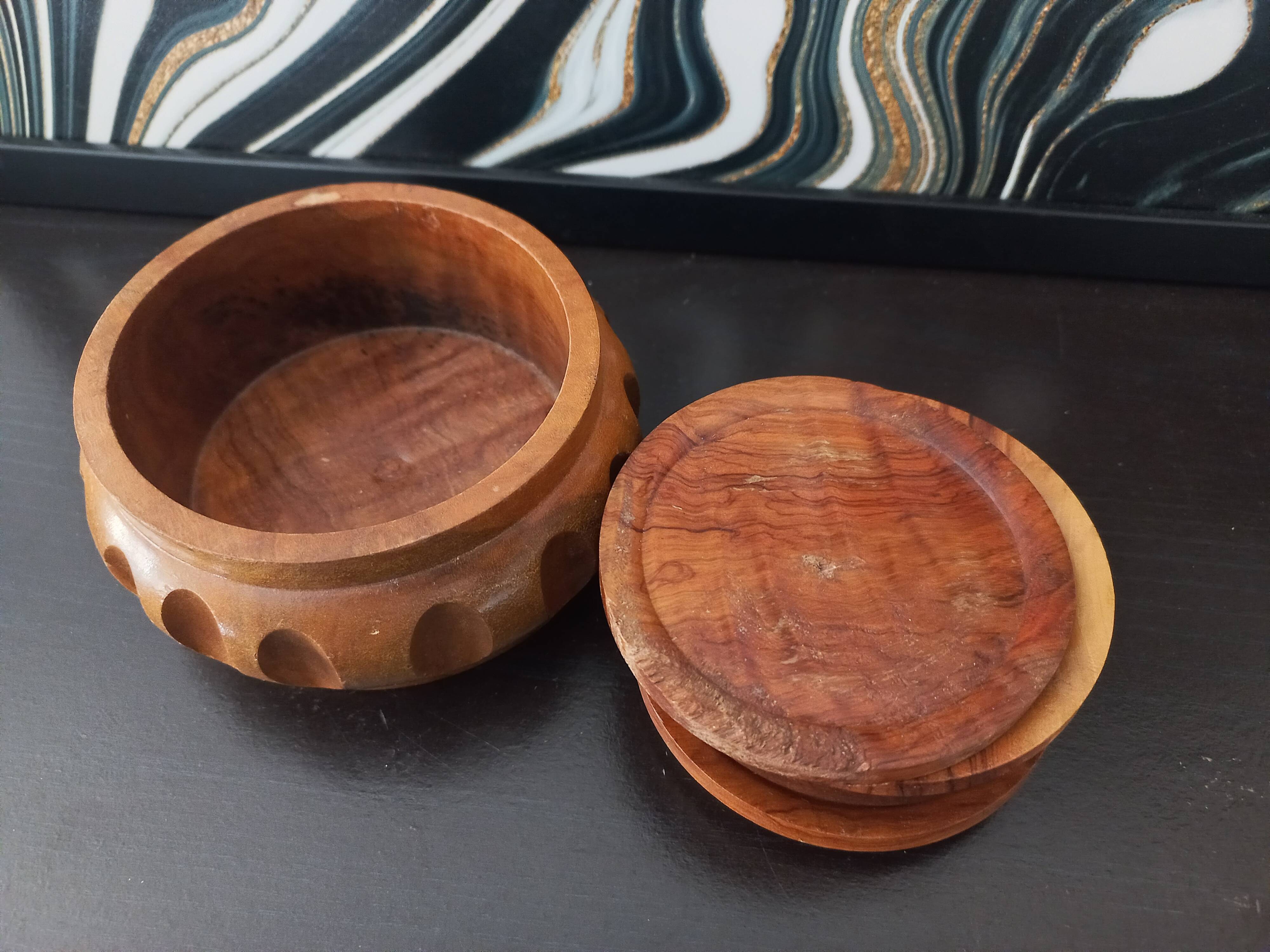 Wooden coasters with vintage holders