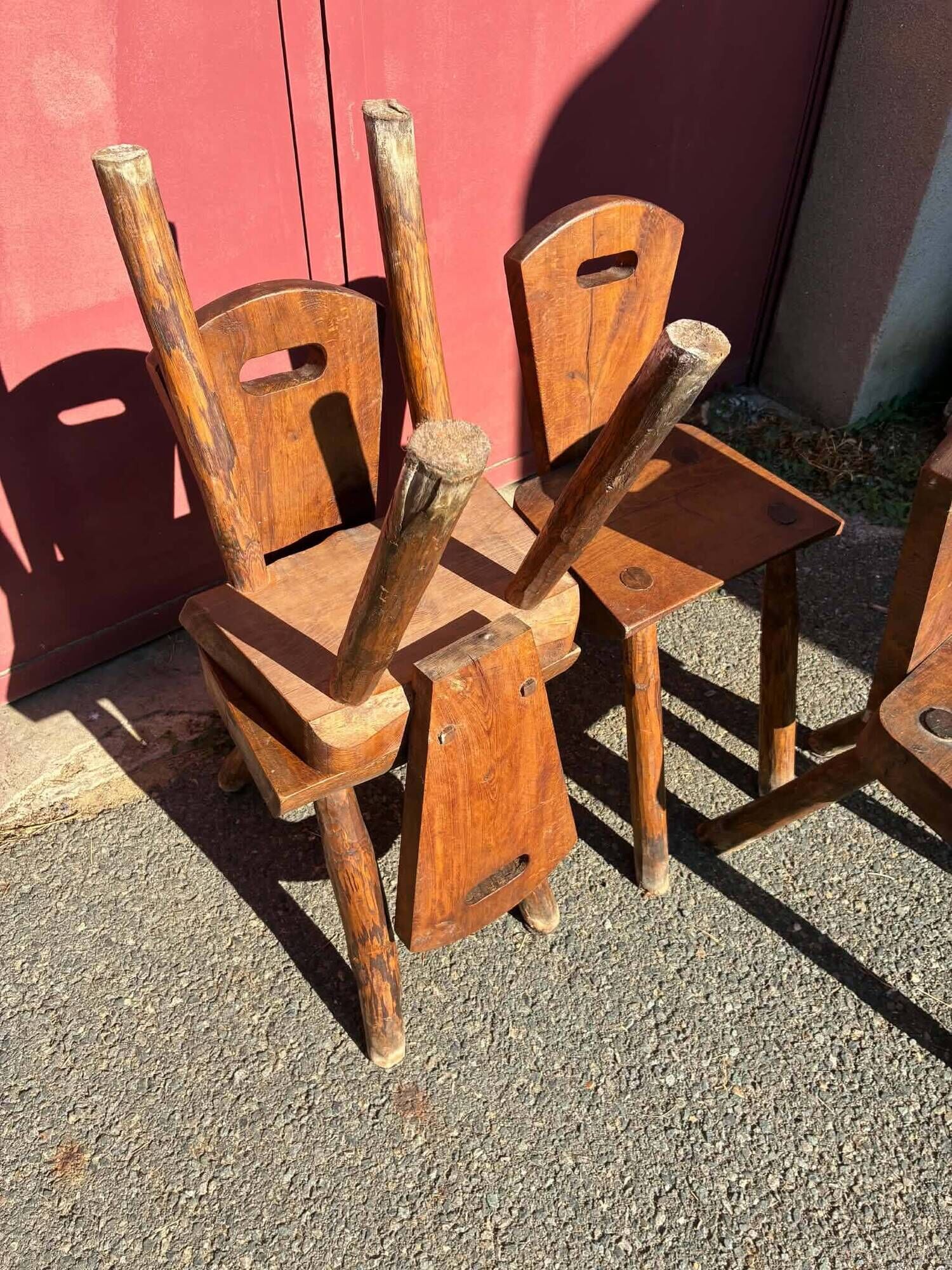 Table and 4 wooden chairs set