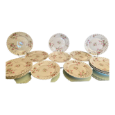 16 assiettes à dessert en porcelaine de Limoges signée Haviland décor Sylvie