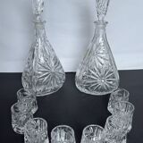 Liquor set 2 carafes and 8 glasses