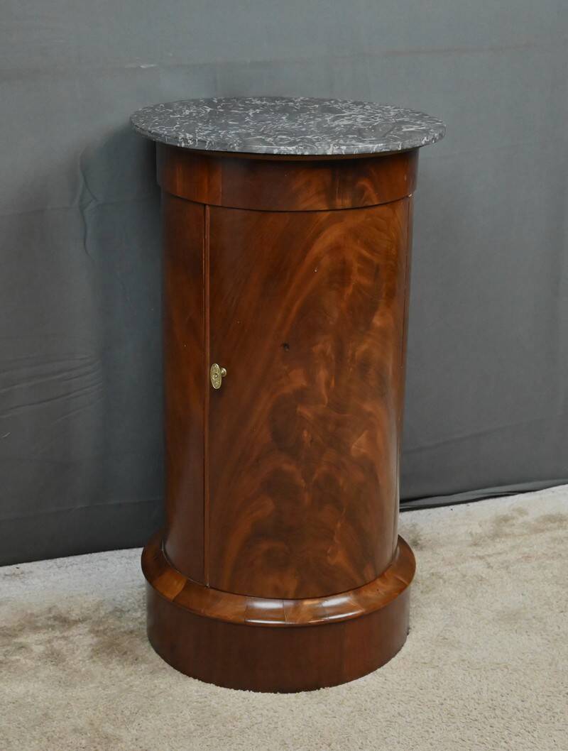 Mahogany bed, Empire style – late 19th century