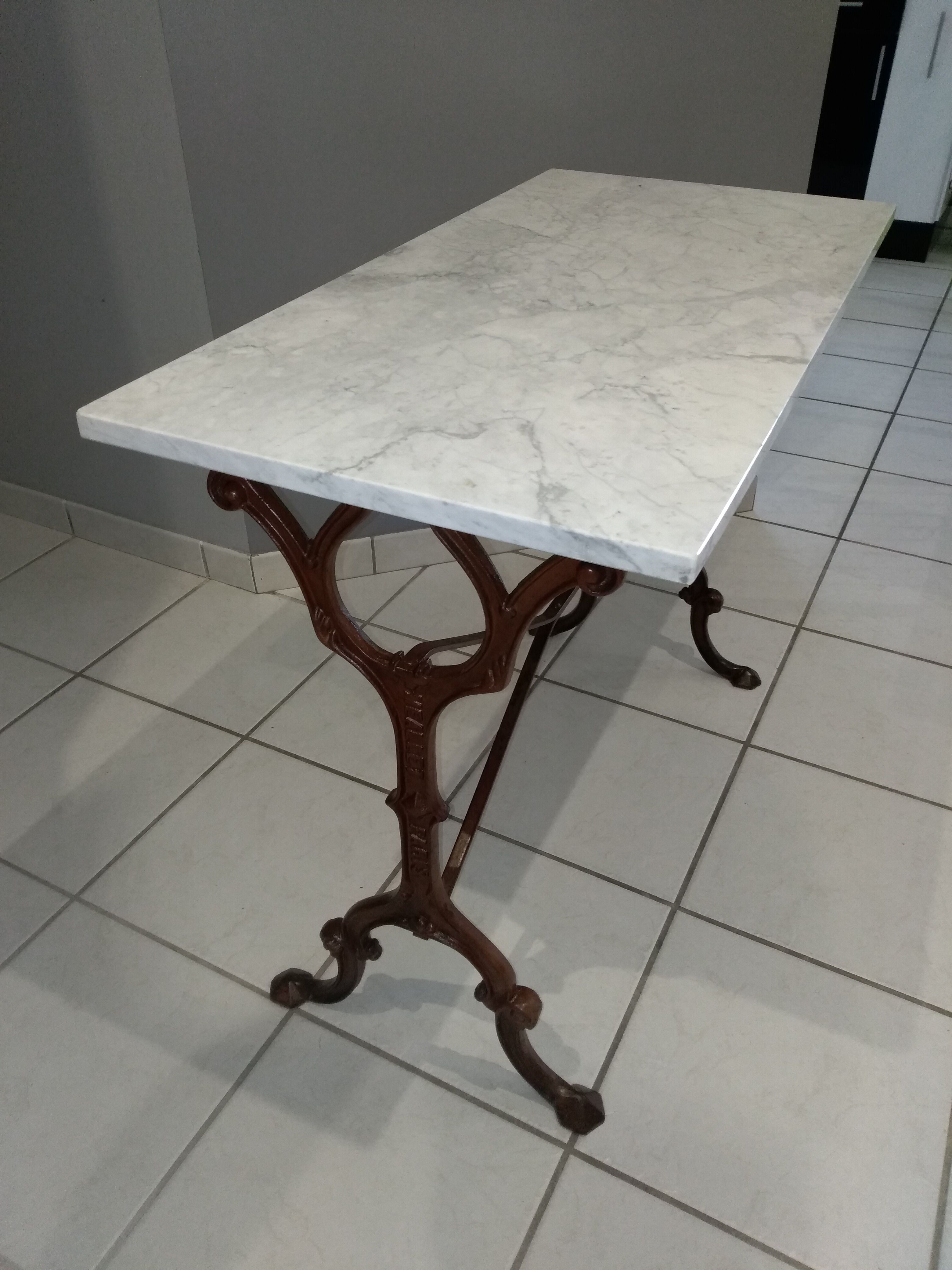 Marble bistro table Carrara 1910 Meallet Paris